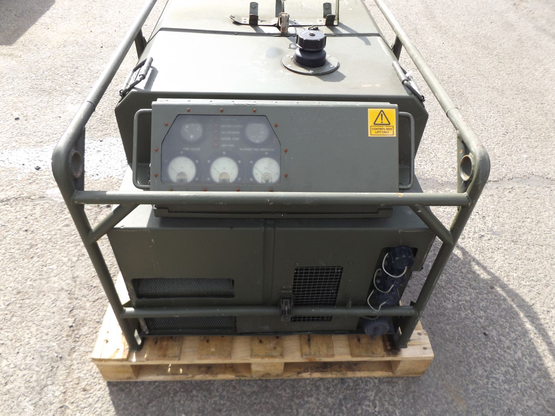 Lister Petter Air Log 4169 A 5.6 KVA Single Phase Diesel Generator - Image 5 of 13