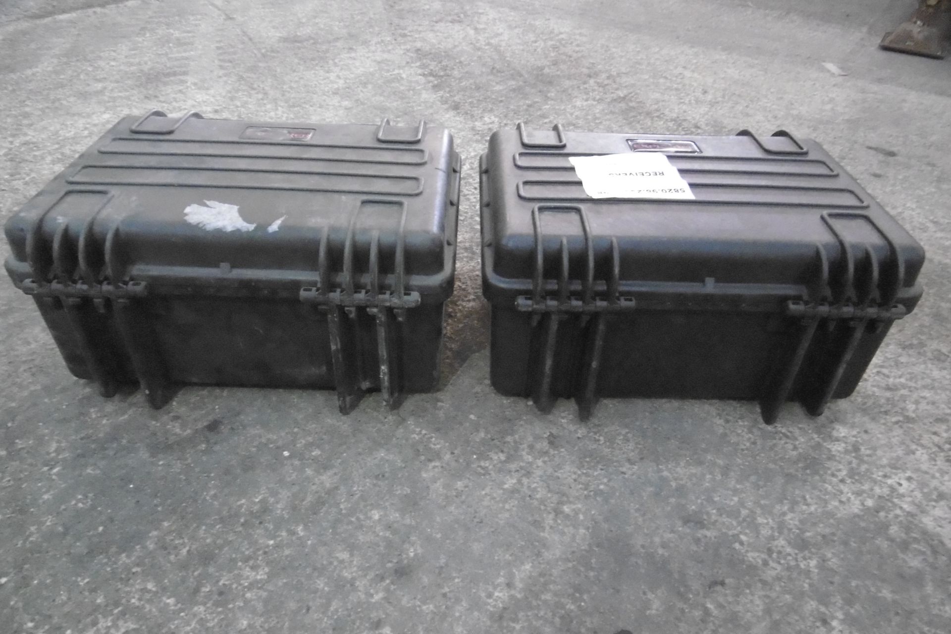 2 x Heavy Duty Explorer Cases - Bild 3 aus 9