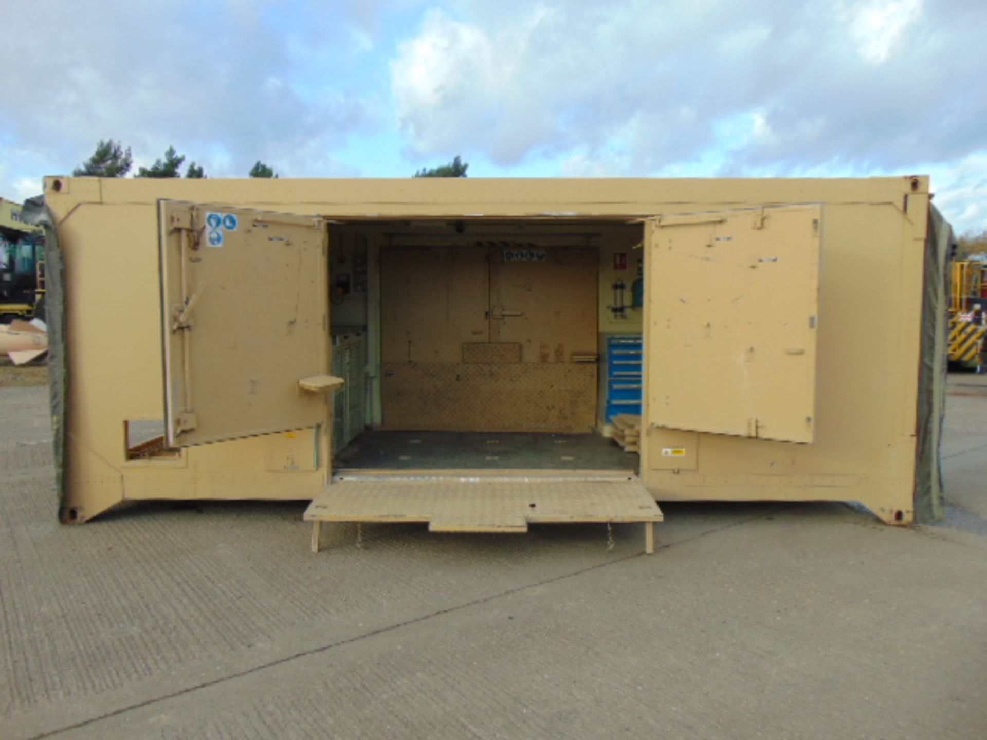 Demountable Workshop Unit - Image 2 of 35