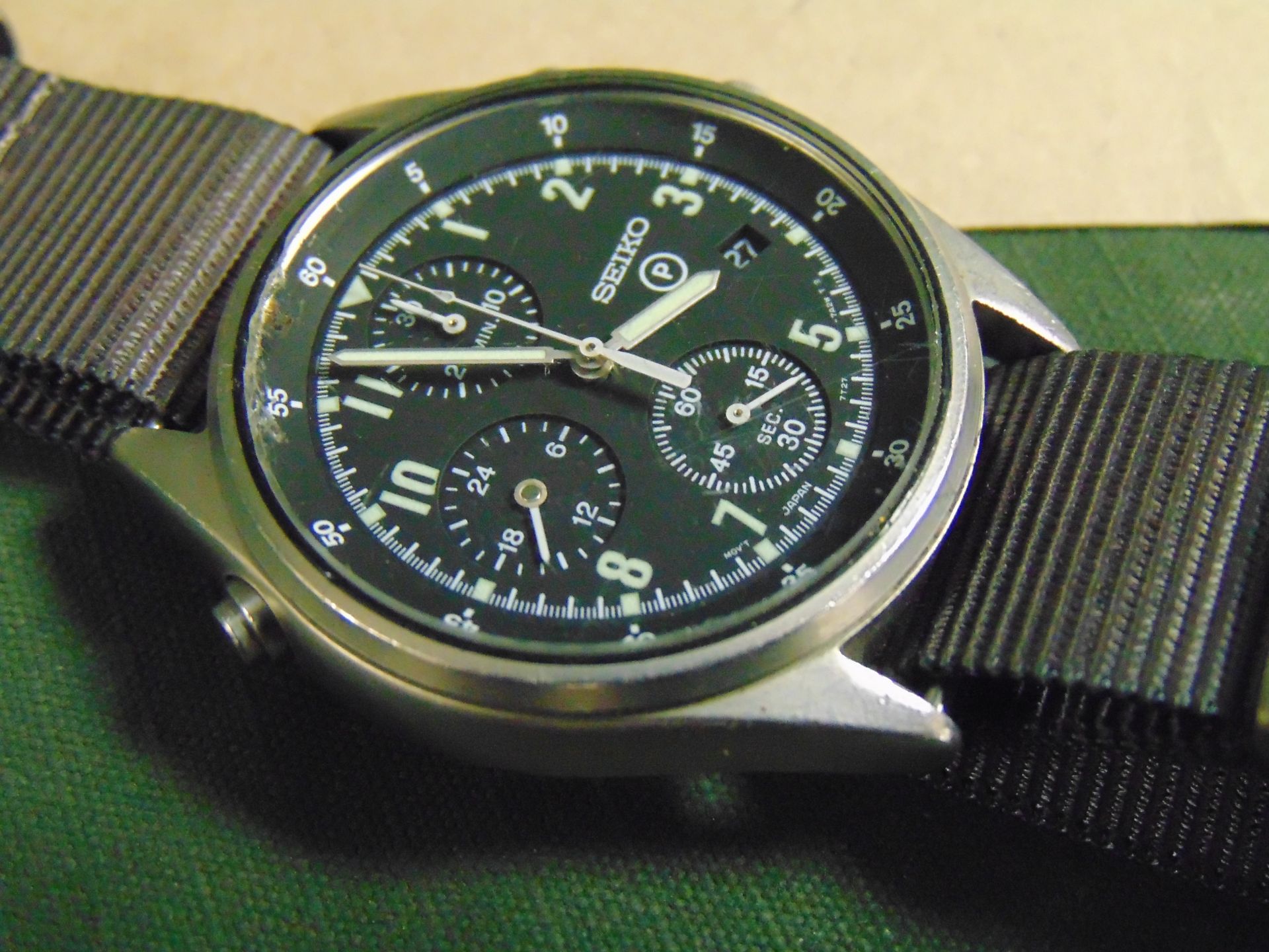 You are bidding on a Seiko Gen 2 Pilots Chrono Date 1995 - Image 3 of 6