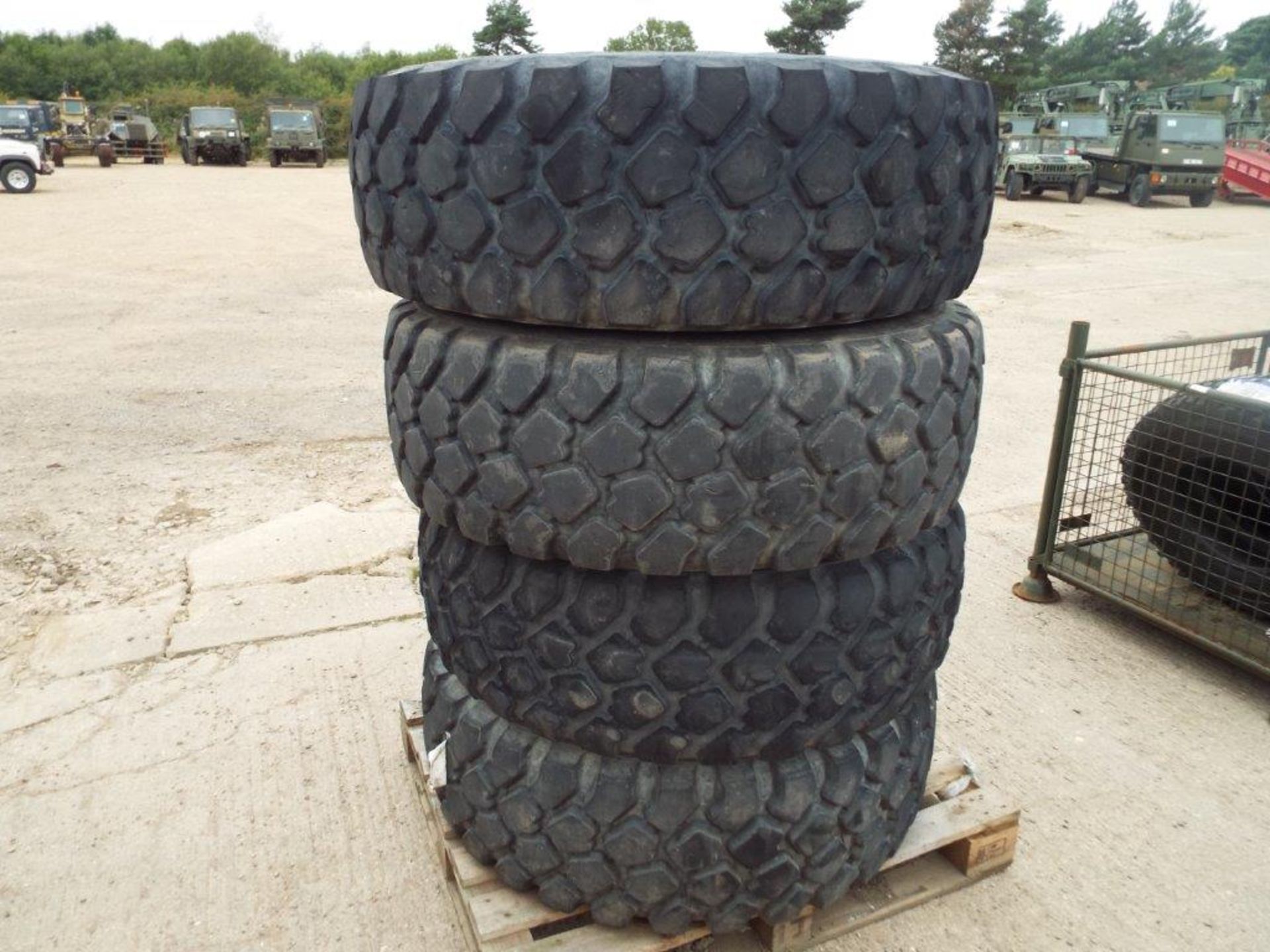 4 x Michelin XZL 395/85 R20 Tyres with 10 Stud Rims