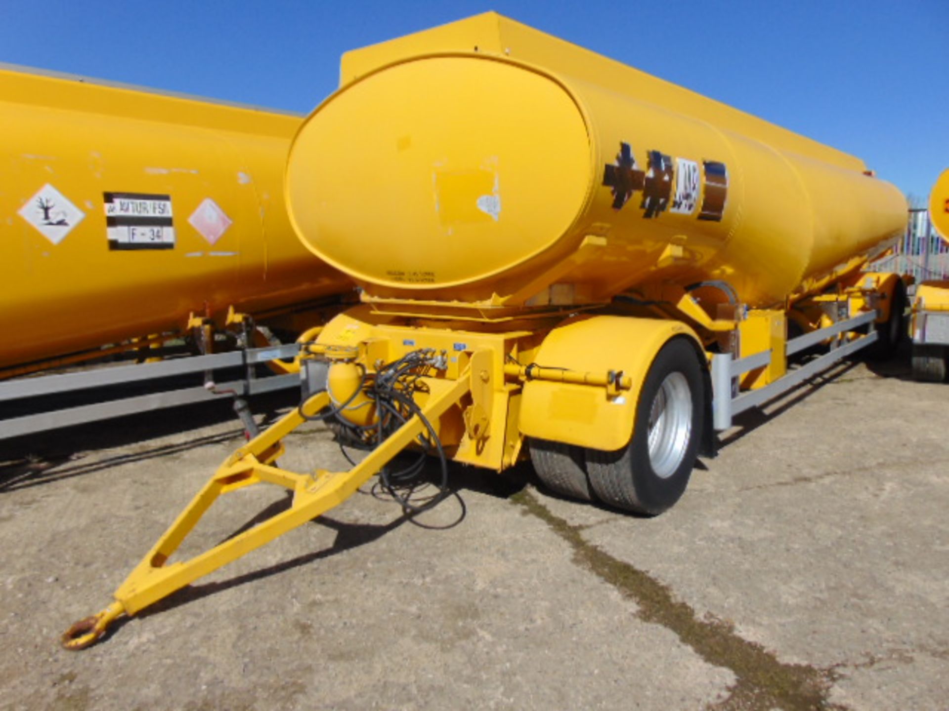 24000 Ltr Twin Axle Fluid Transfer Tanker Trailer