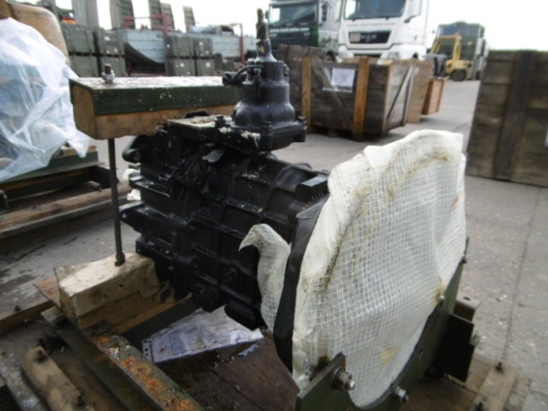 A1 Reconditioned Land Rover LT77 Gearbox - Image 4 of 8