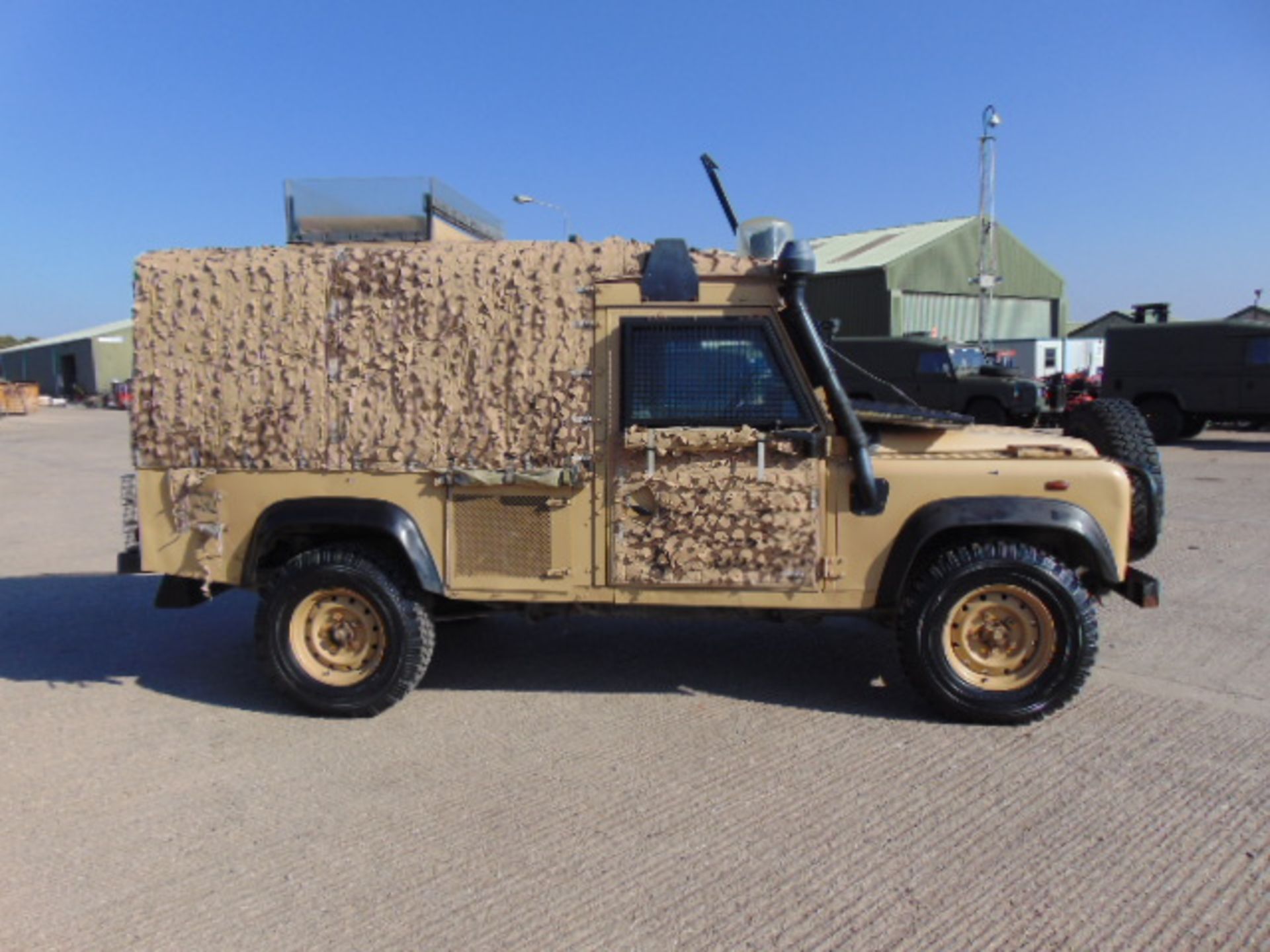 Land Rover 110 300TDi Snatch-2A - Image 5 of 24