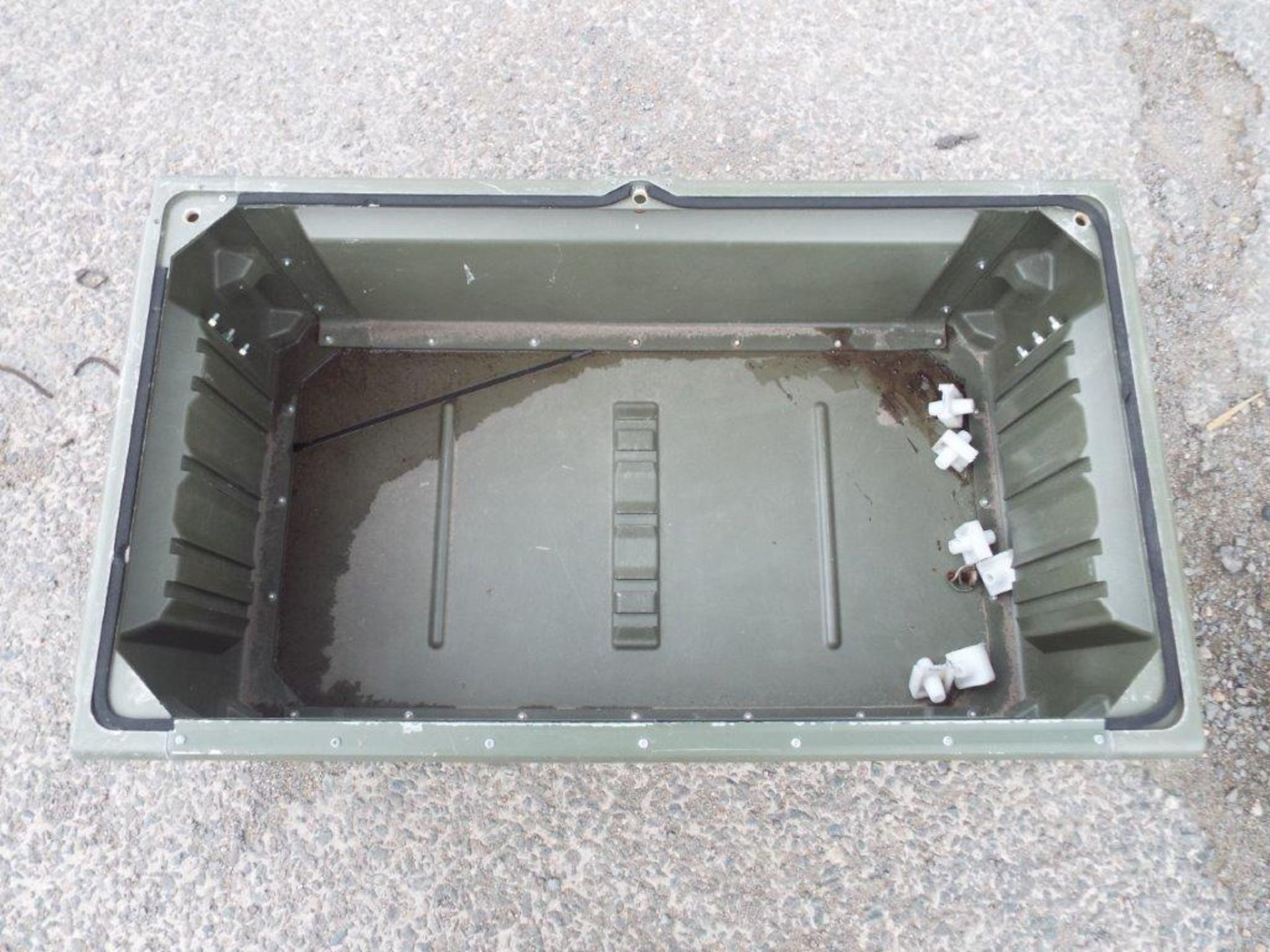 14 x Heavy Duty Interconnecting Storage Boxes - Image 4 of 8