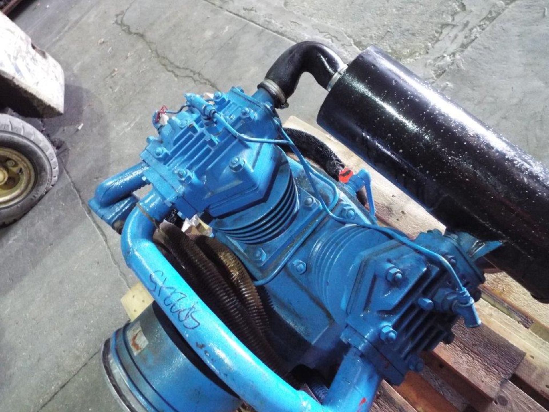 Worthington-Simpson AWT10 3 Cylinder Compressor. - Bild 6 aus 11