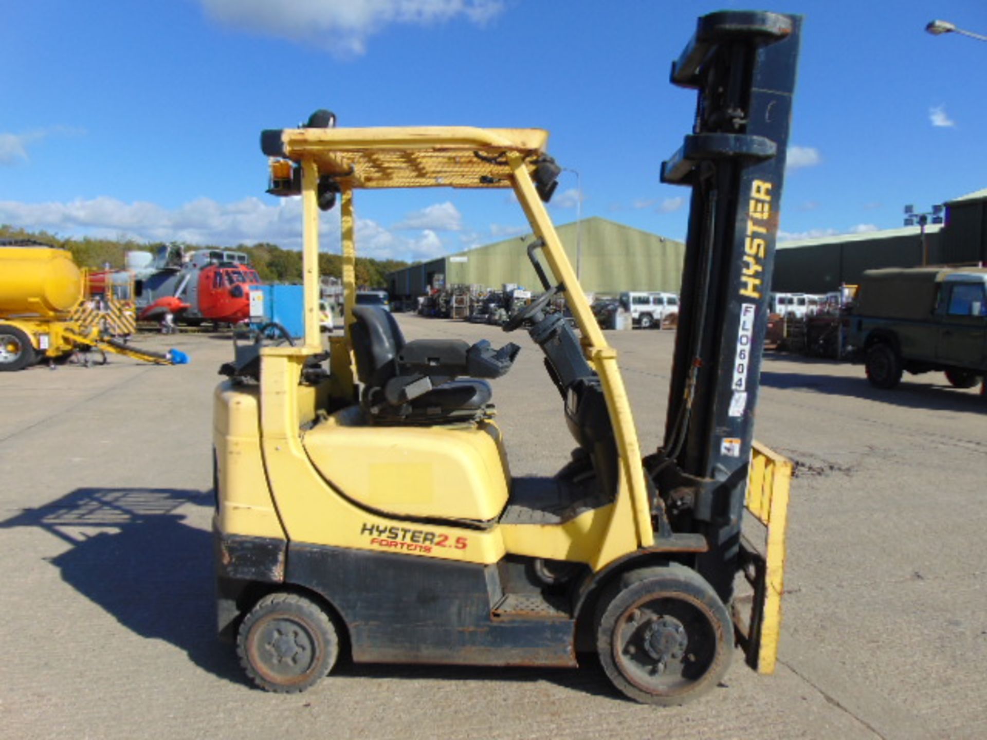 Hyster S2.5FT Gas Forklift - Image 8 of 12