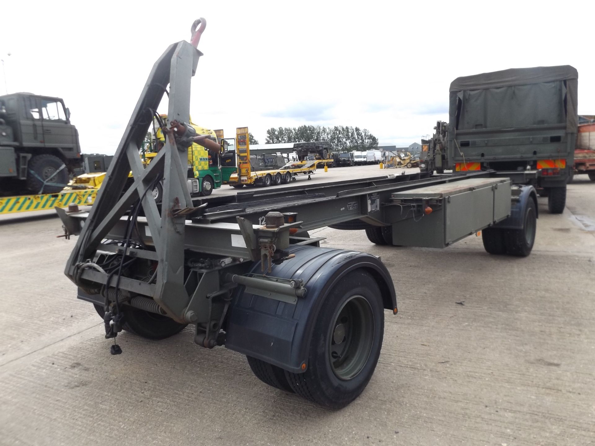 King DB 2 Axle 15 Tonne Skeletal drops/skip/container Trailer - Image 3 of 12