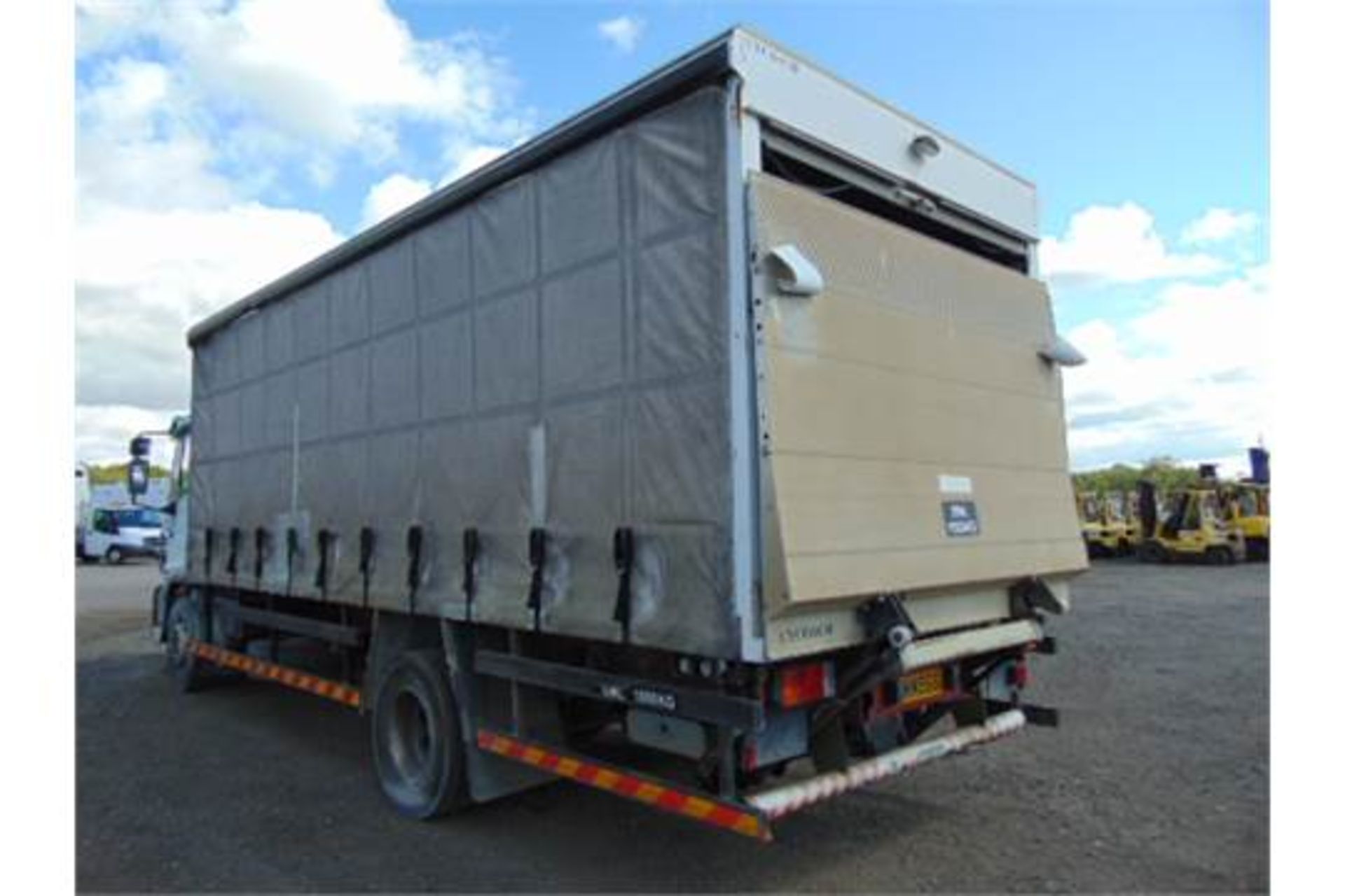 Ford Iveco EuroCargo ML150E21 8T Curtain Side Complete with Rear Tail Lift - Image 8 of 22
