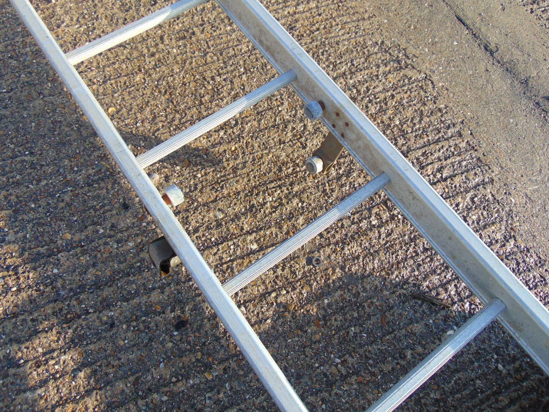 6.4 Metre Aluminium Ladder - Image 3 of 4