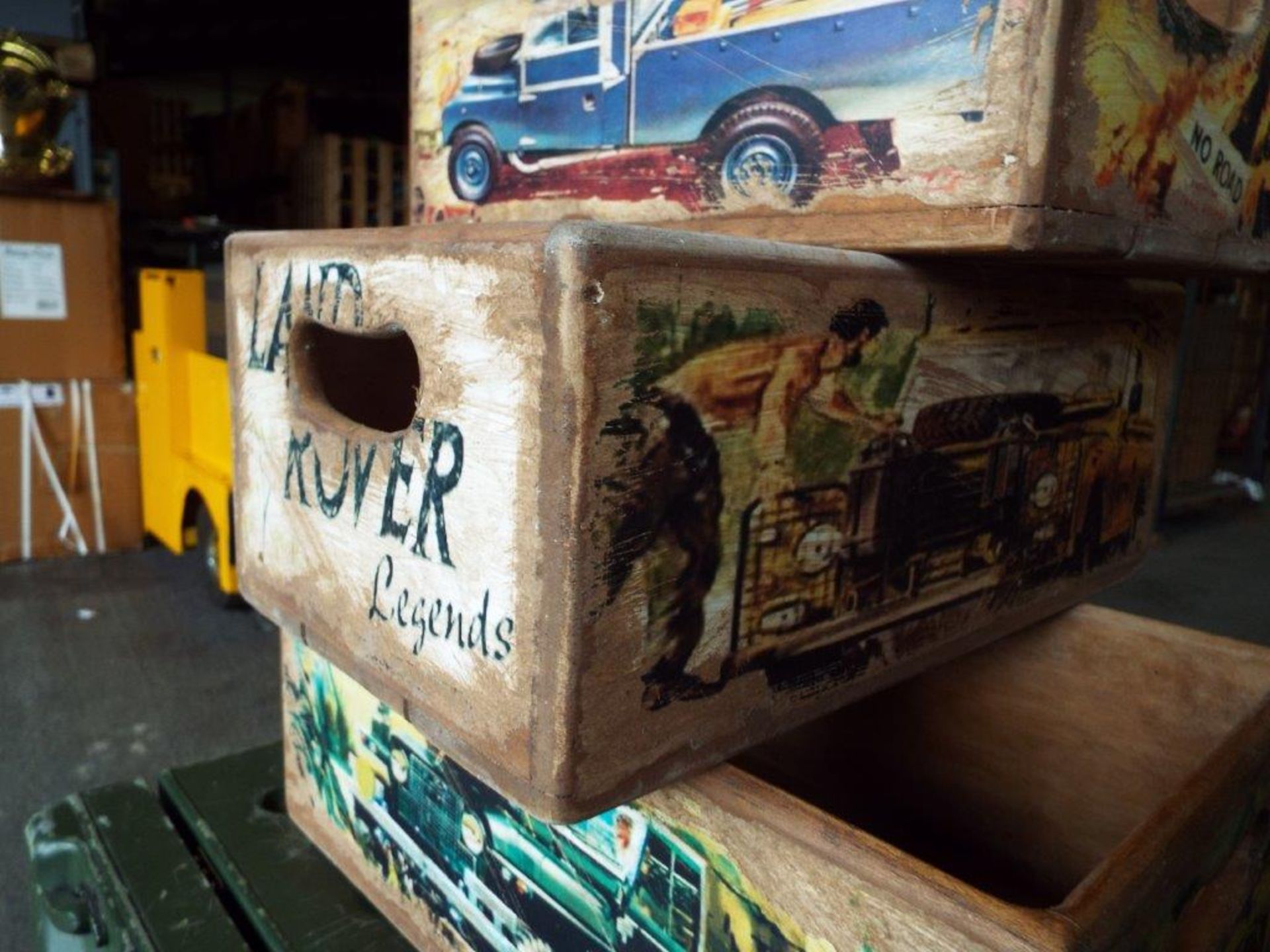 5 x Land Rover Wooden Display / Storage Boxes - Image 3 of 8