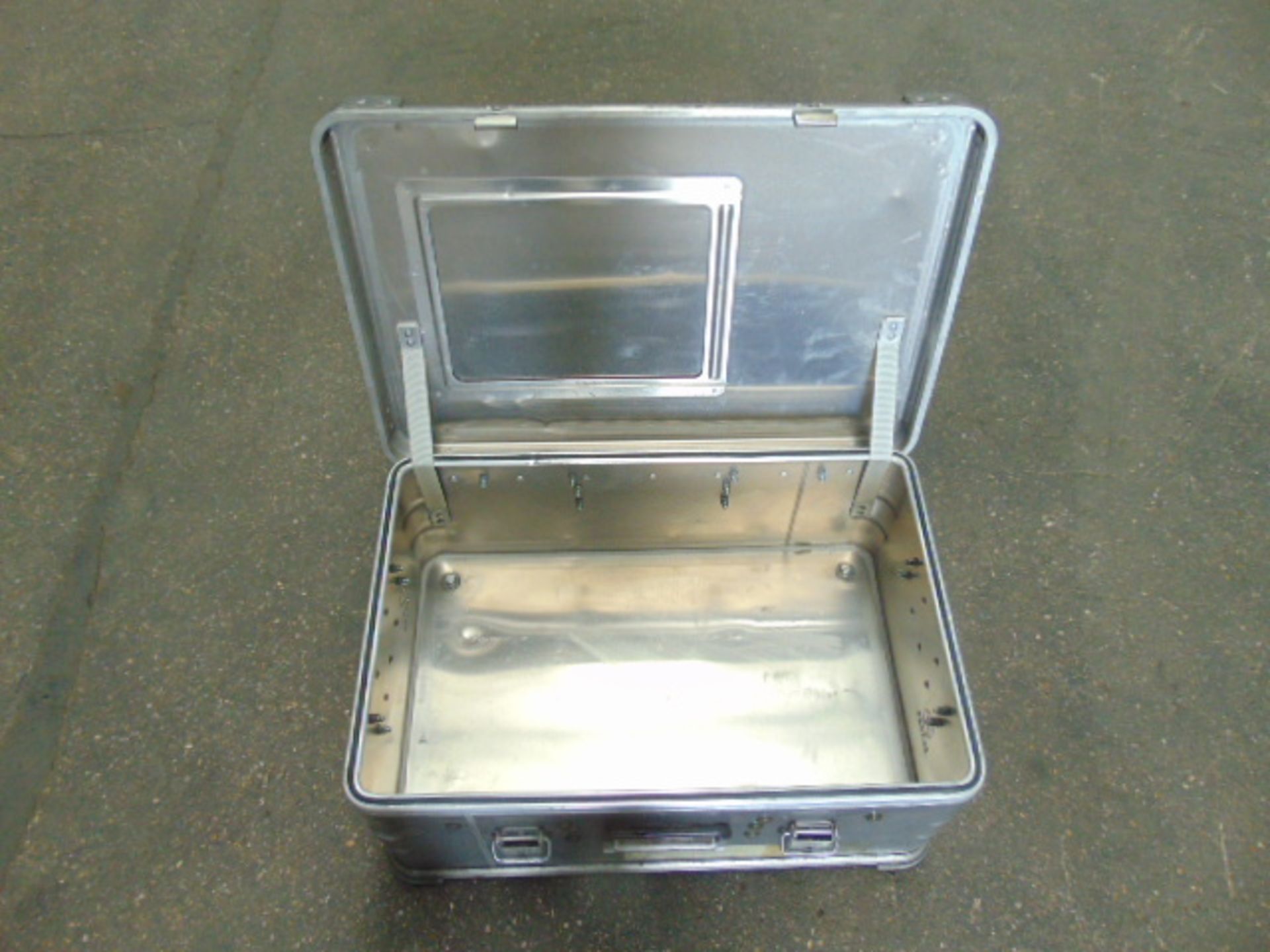 Heavy Duty Zarges Aluminium Case - Image 7 of 8