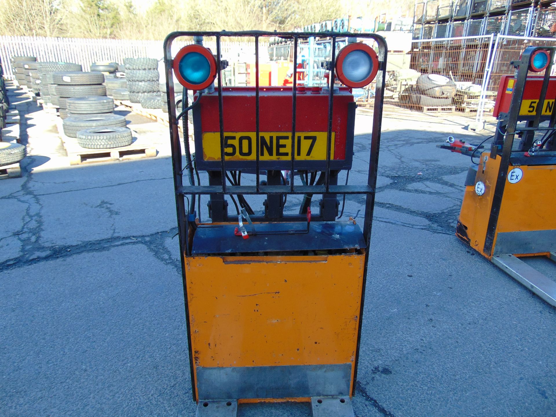 Still EGU 20 Class C, Zone 1 Protected Electric Powered Pallet Truck - Image 5 of 11