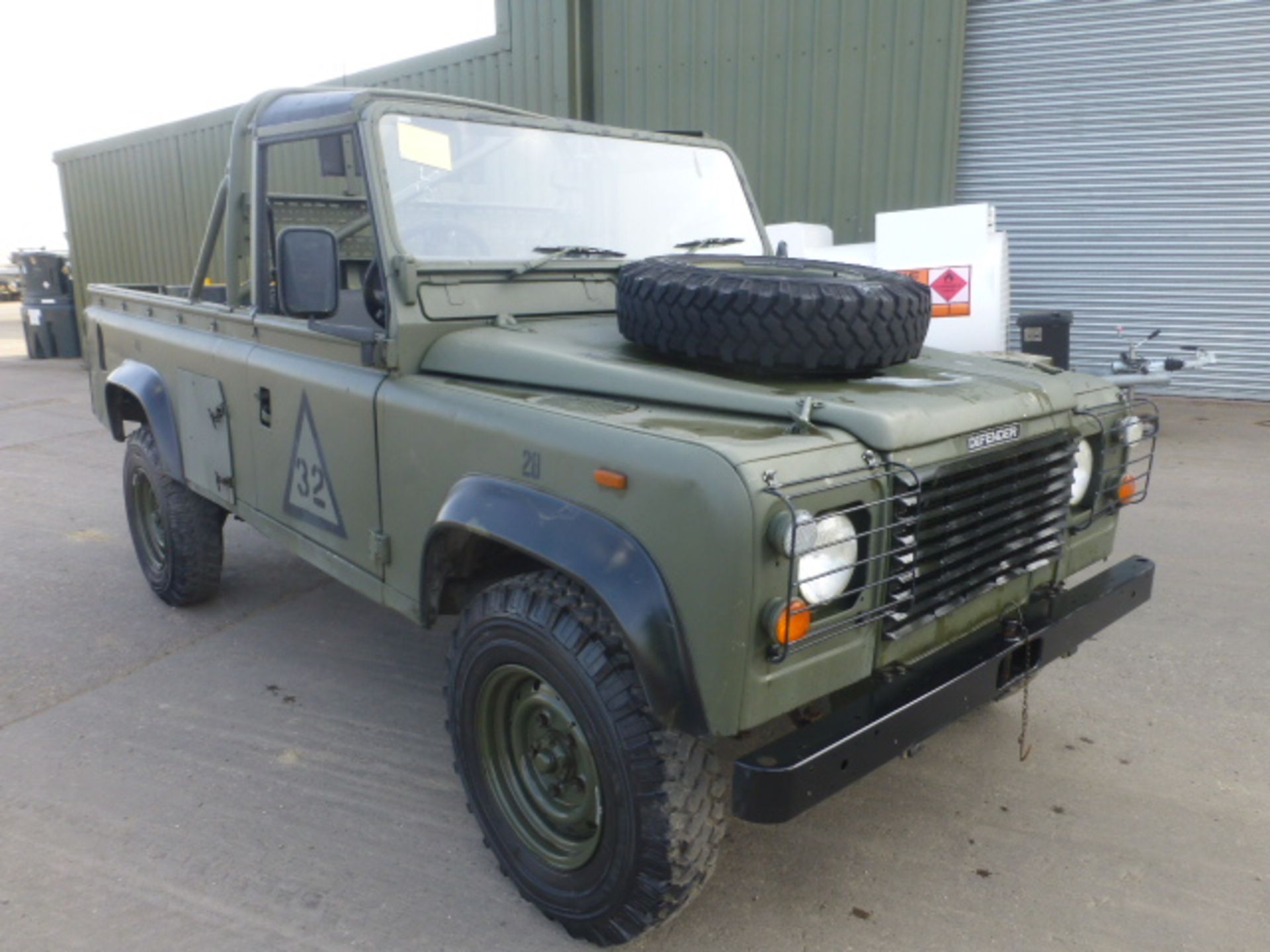 Reconnaissance Land Rover 110 Get Ready For Summer!