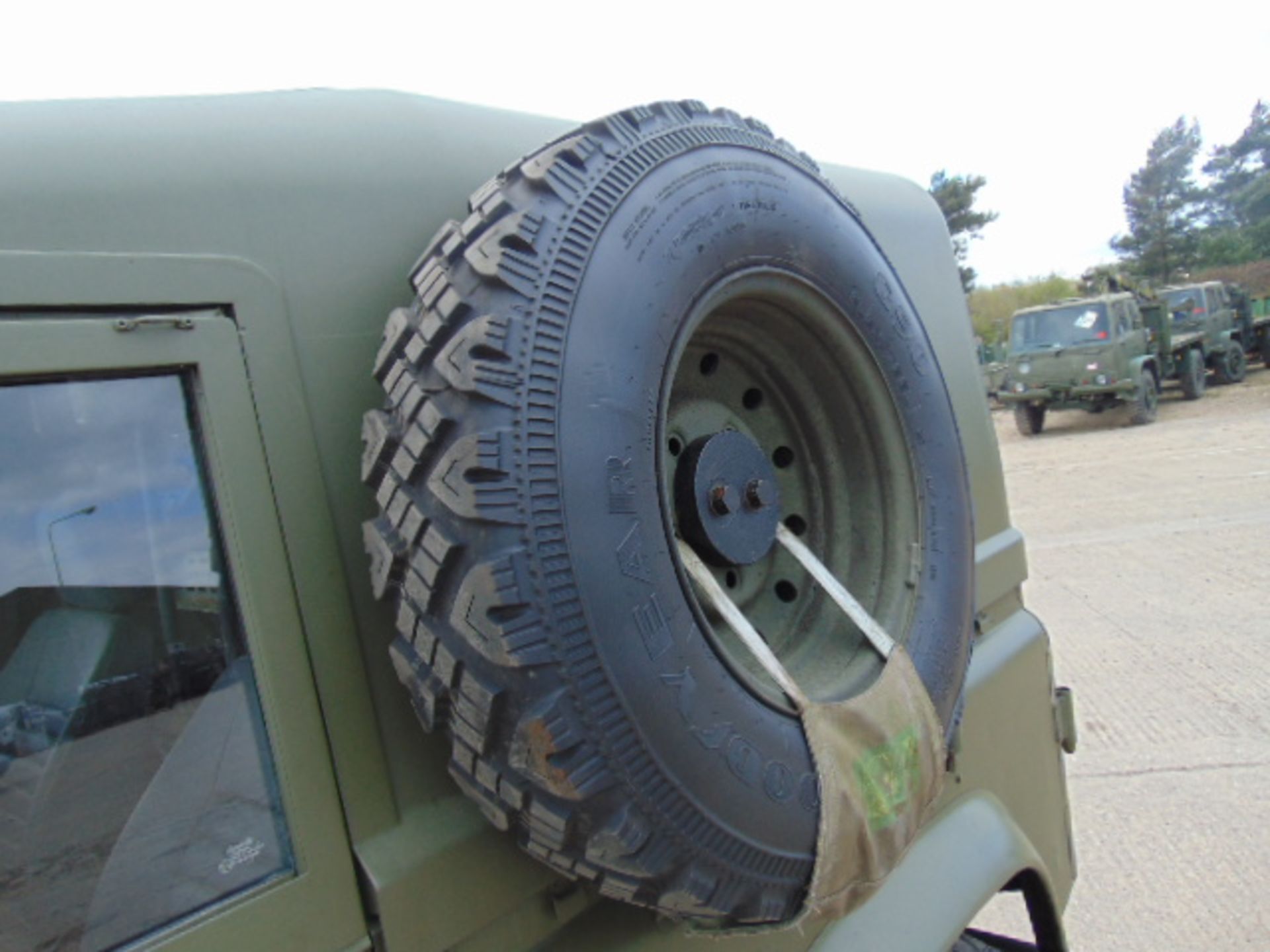 Military Specification Land Rover Wolf 90 Hard Top - Image 21 of 22