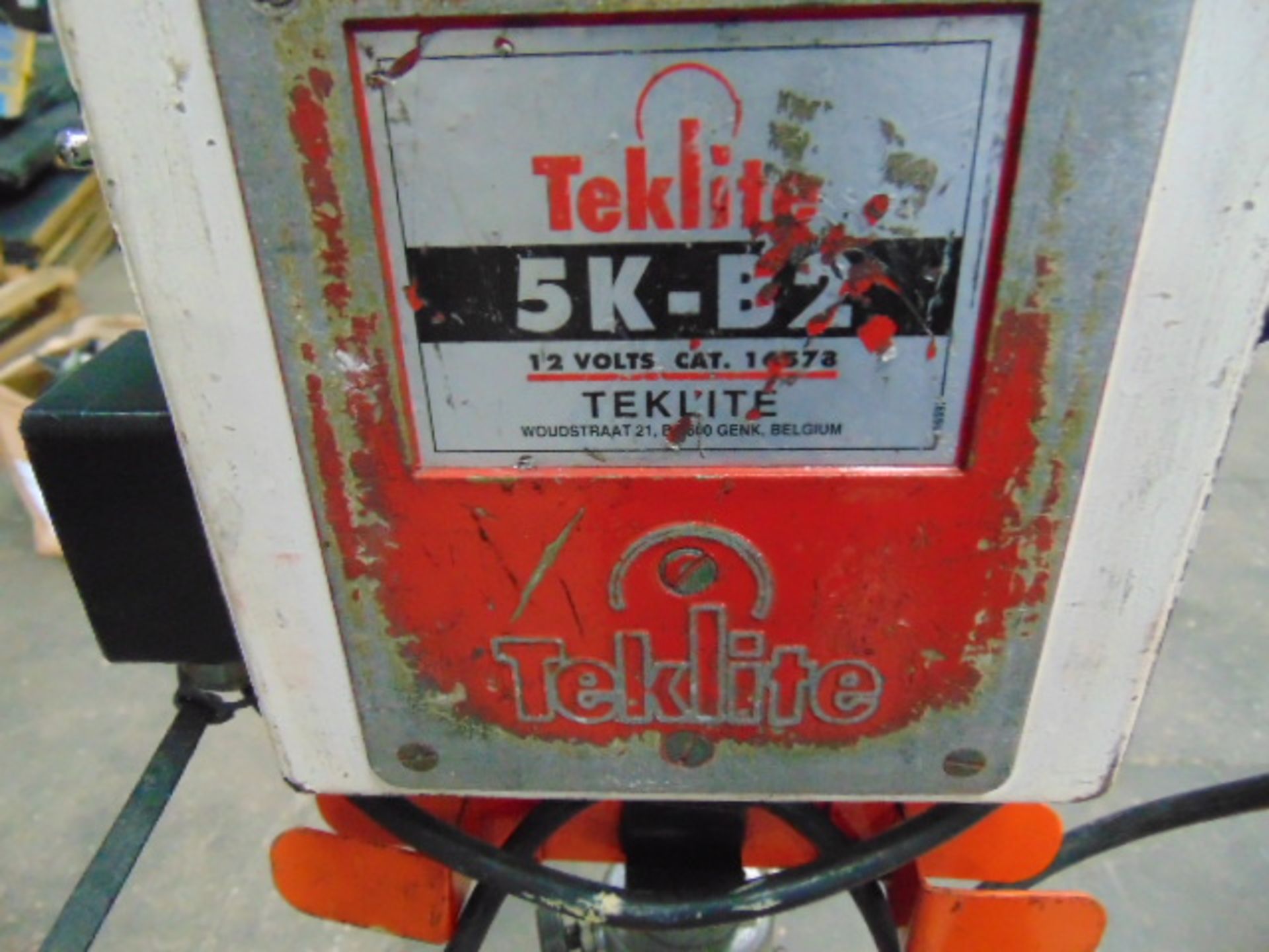 Teklite 5K-B2 Portable Worklight with 1 xTeklite Senior Battery - Image 2 of 4