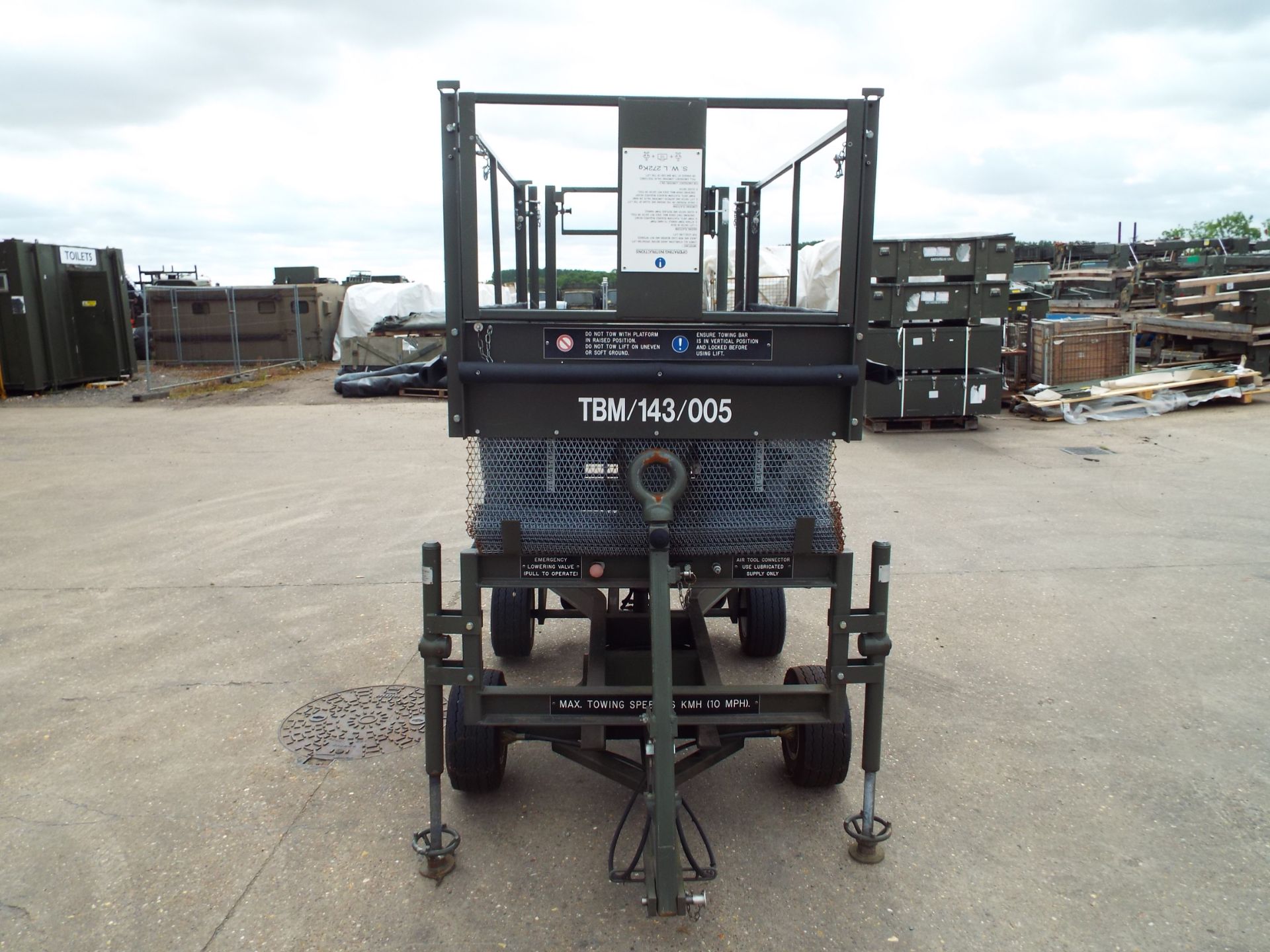 UK Lift 4m Mobile Hydraulic Work Platform - Image 8 of 17