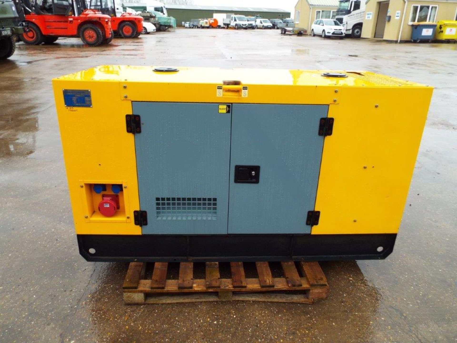 UNISSUED WITH TEST HOURS ONLY 40 KVA 3 Phase Silent Diesel Generator Set - Image 4 of 19