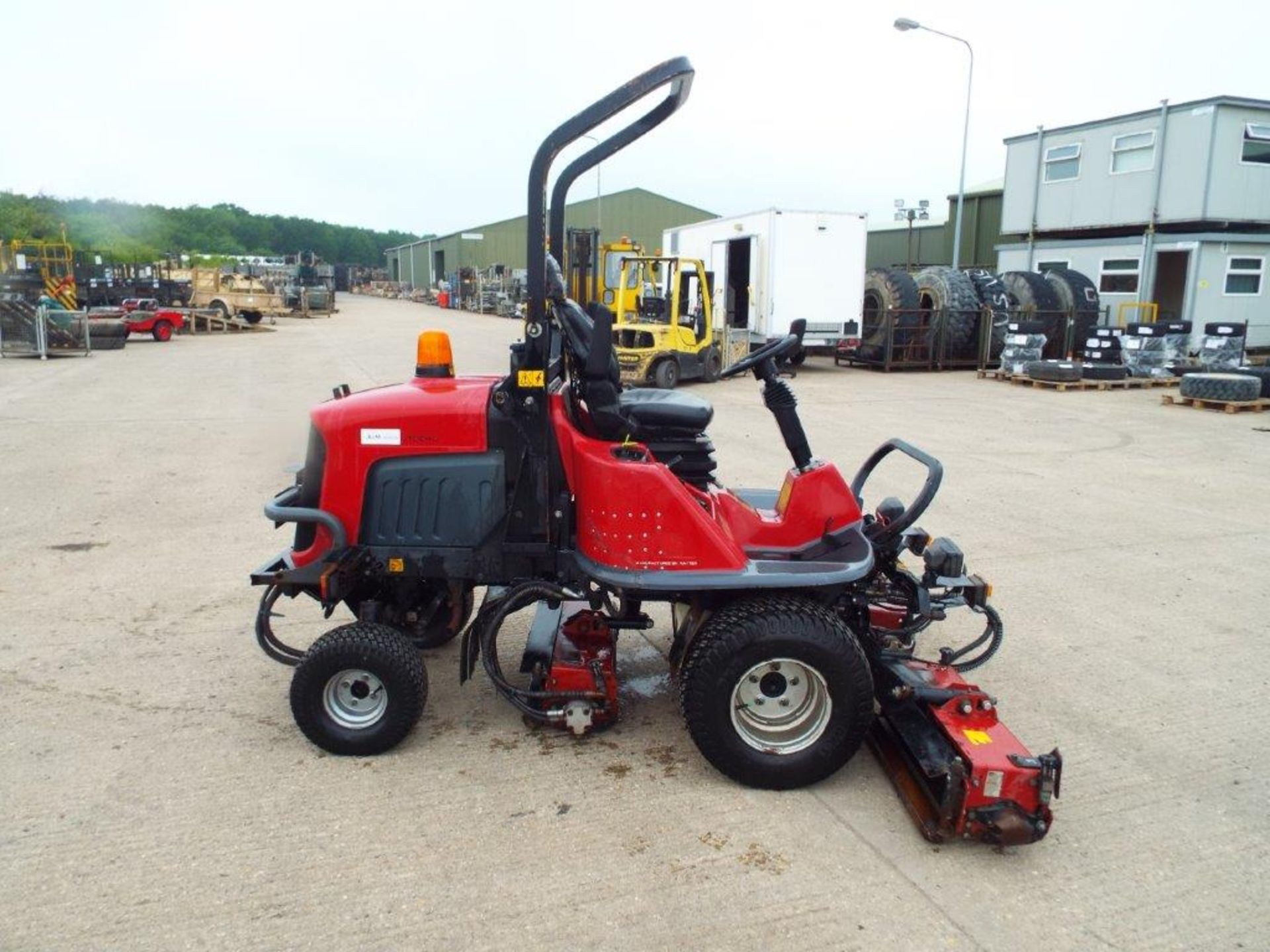 Toro LT340 4WD Triple Gang Ride on Mower - Bild 8 aus 27