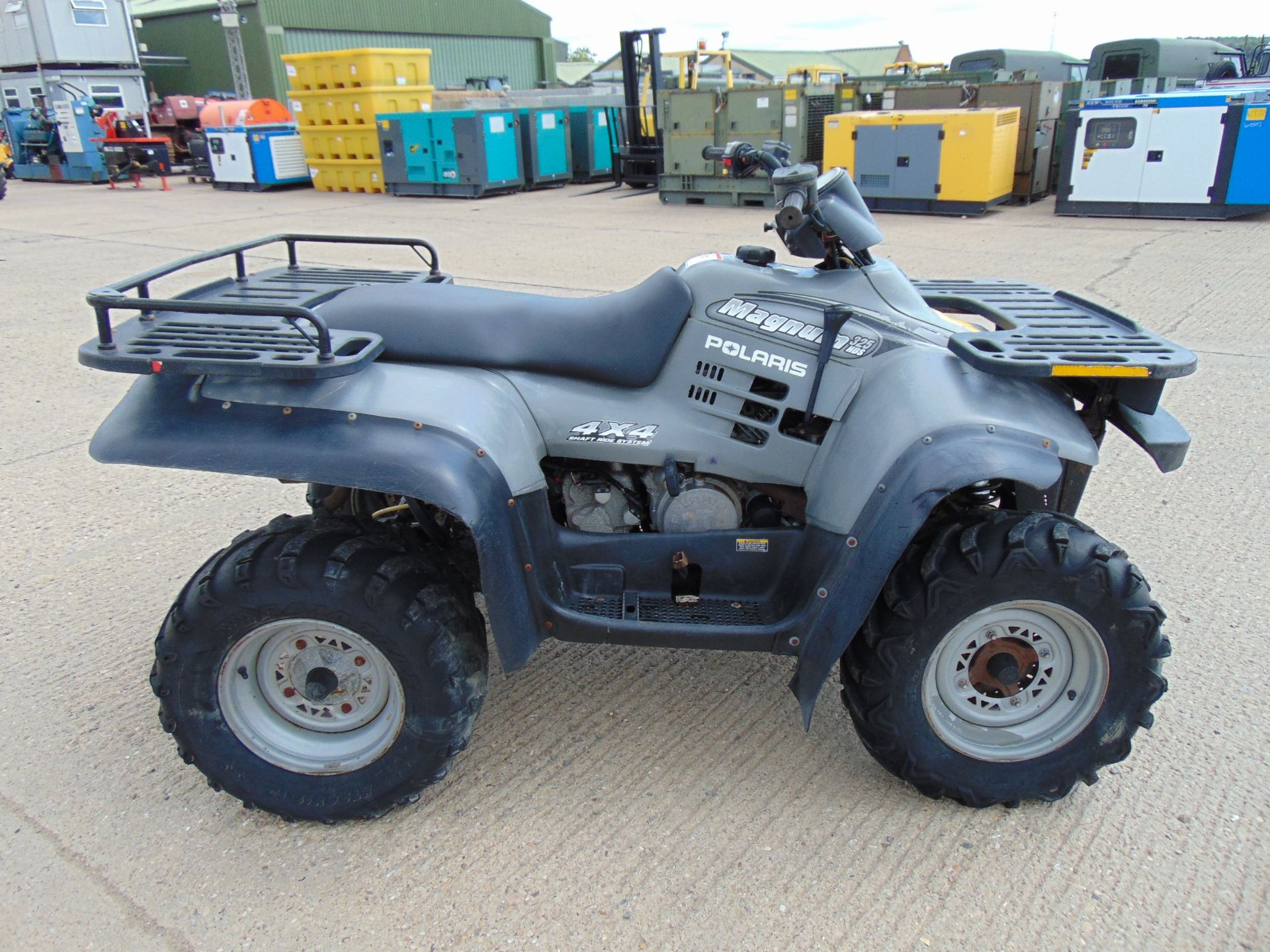 Polaris Magnum 325 HDS 4x4 Quad Bike - Bild 4 aus 14