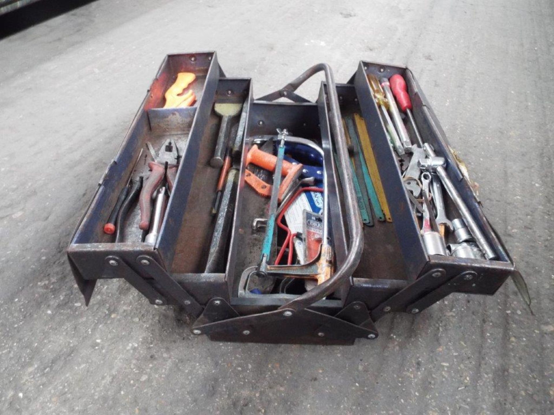 Heavy Duty Steel Cantilever Tool Box Complete with a Selection of Tools.