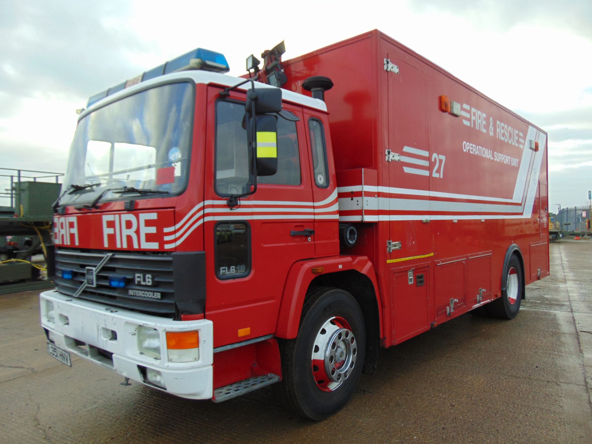 1993 Volvo FL6 18 4 x 2 Incident Response Unit complete with a 1000 Kg Tail Lift - Image 3 of 37