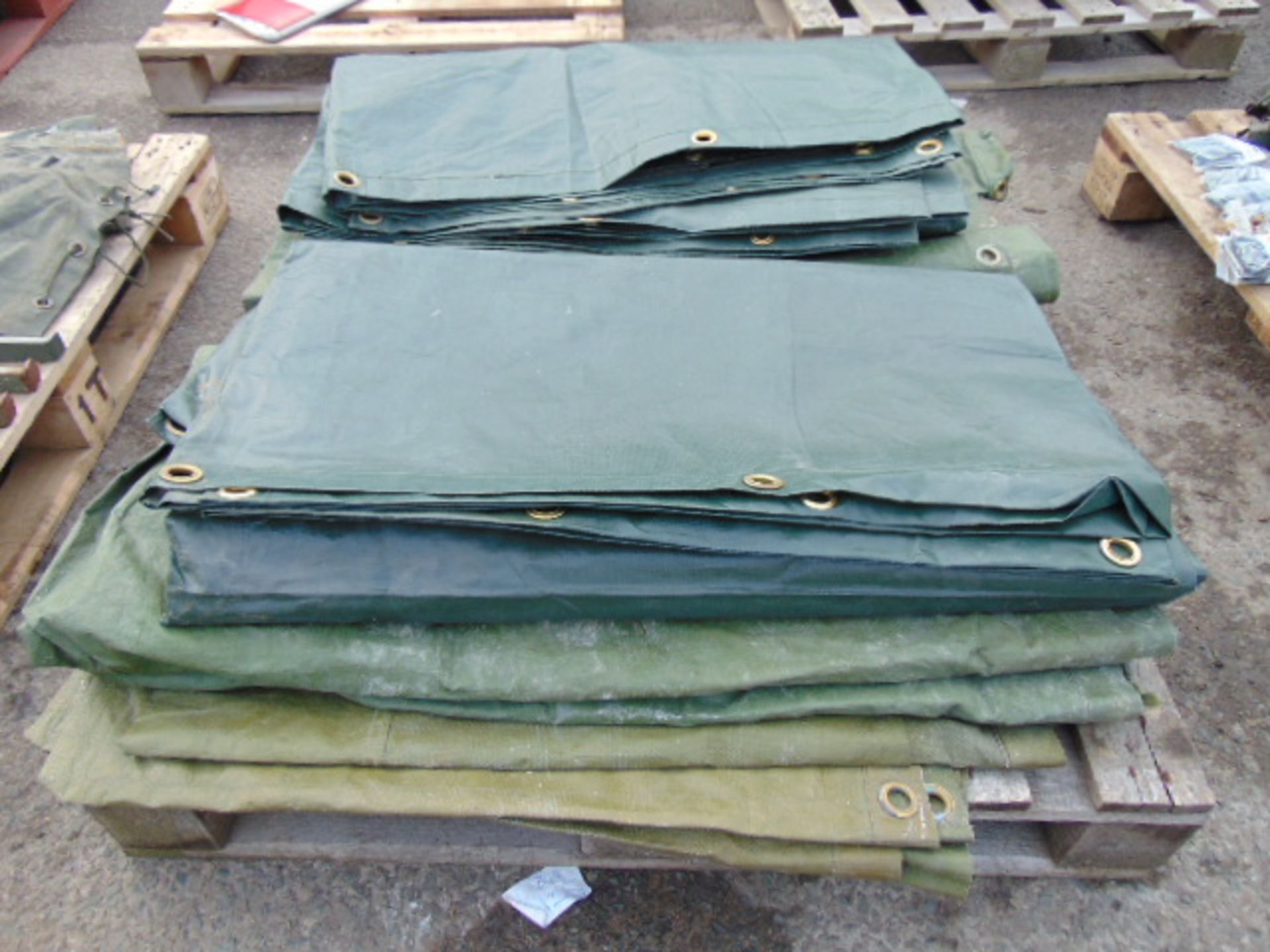 Pallet of Mixed Thermal/Ground Sheets