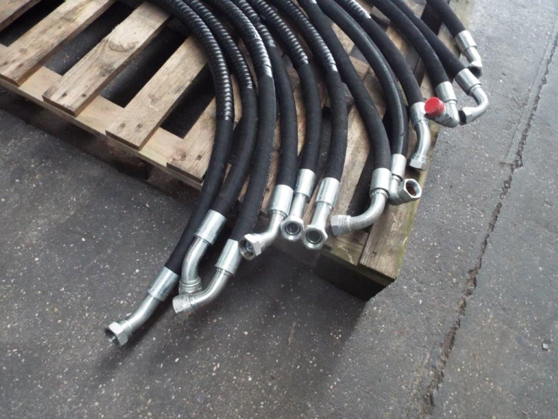 12 x 1" Hydraulic Hoses - Image 2 of 5