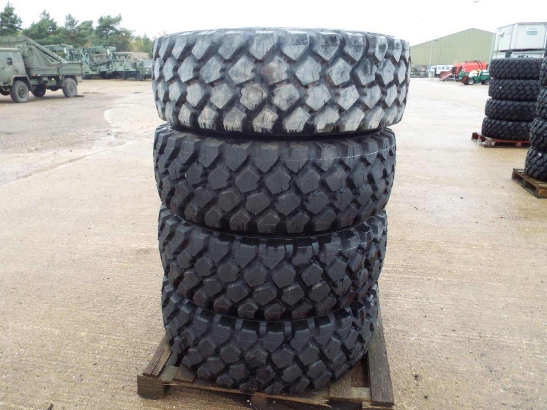 4 x Michelin XZL 395/85 R20 Tyres with 10 Stud Rims