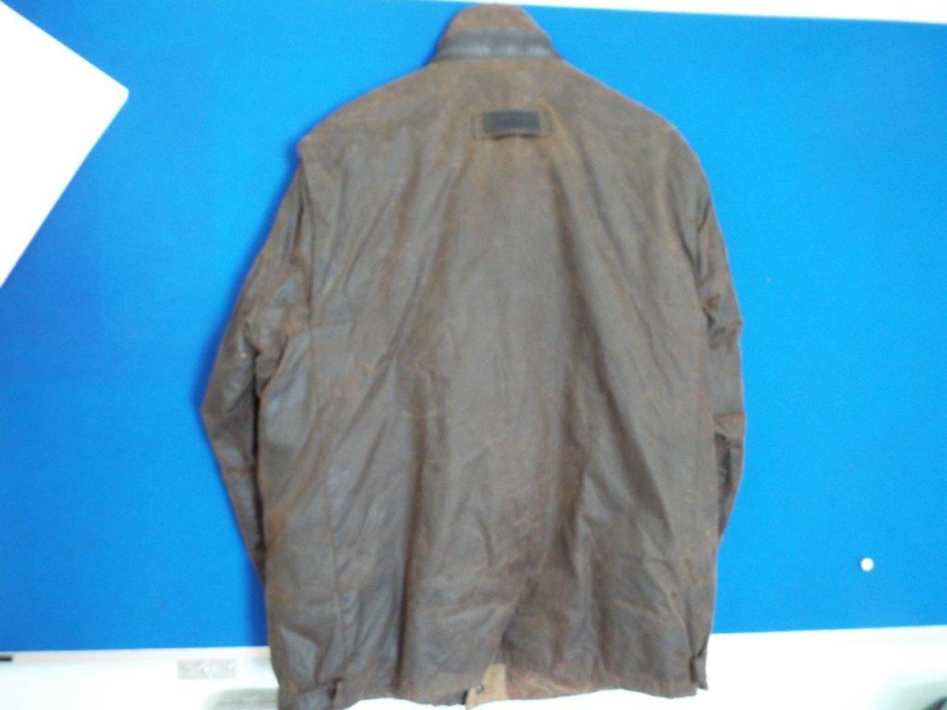 Barbour A1550 Huntsman Waxed Jacket, Size L - Image 2 of 12