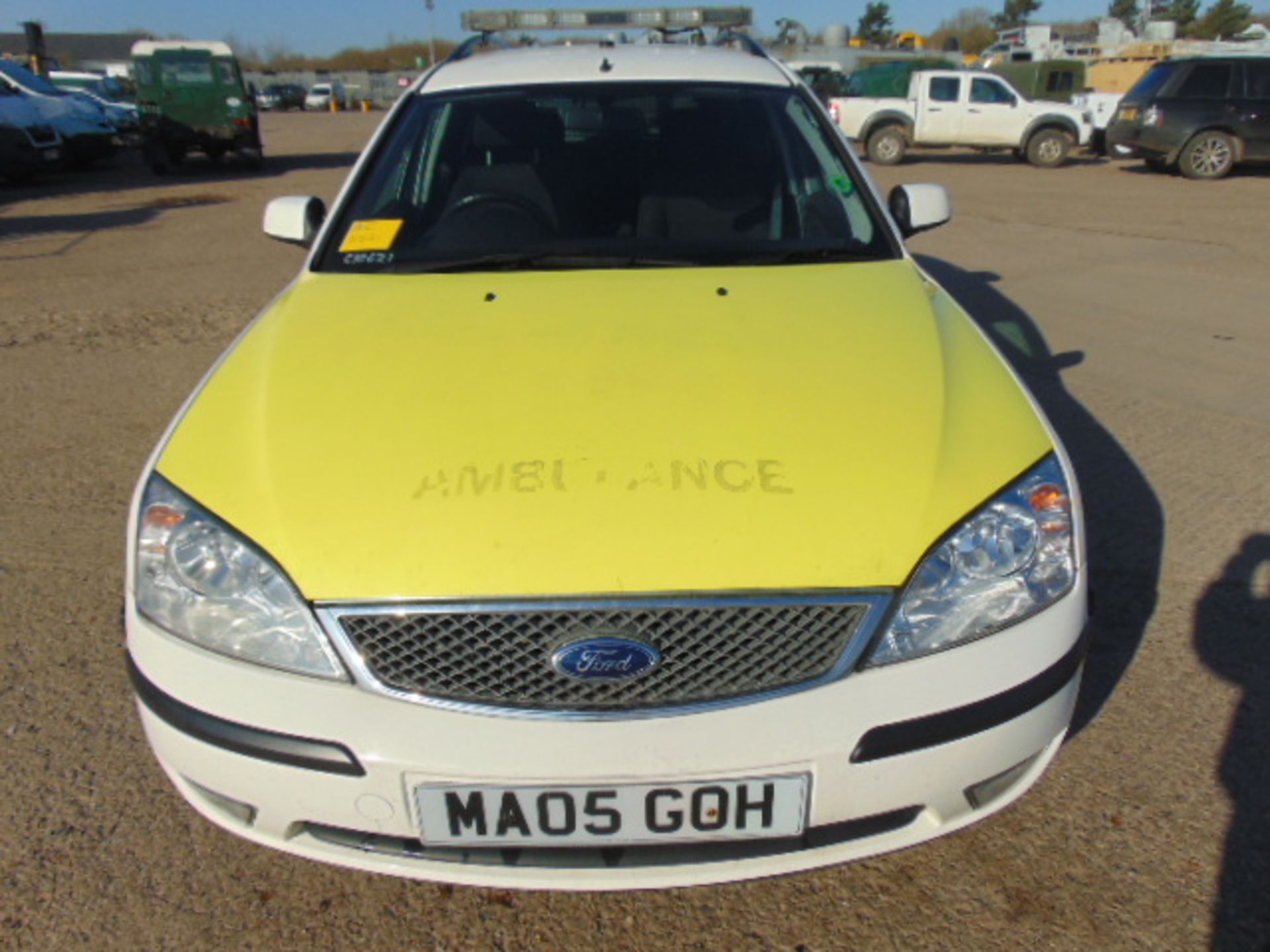 Ford Mondeo 2.0 Turbo diesel ambulance - Image 2 of 14