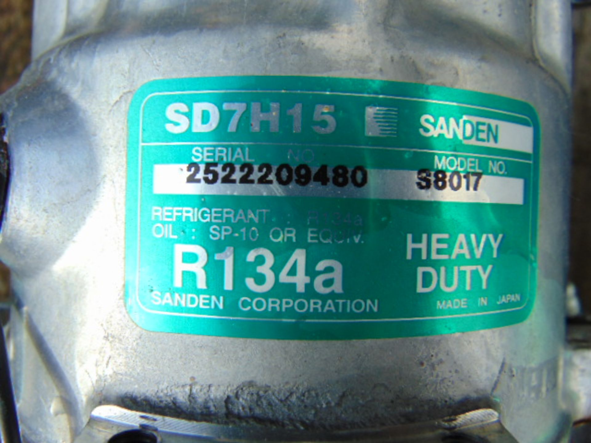 2 x Sanden SD7H15 Air Conditioning Compressor Unused - Image 4 of 4