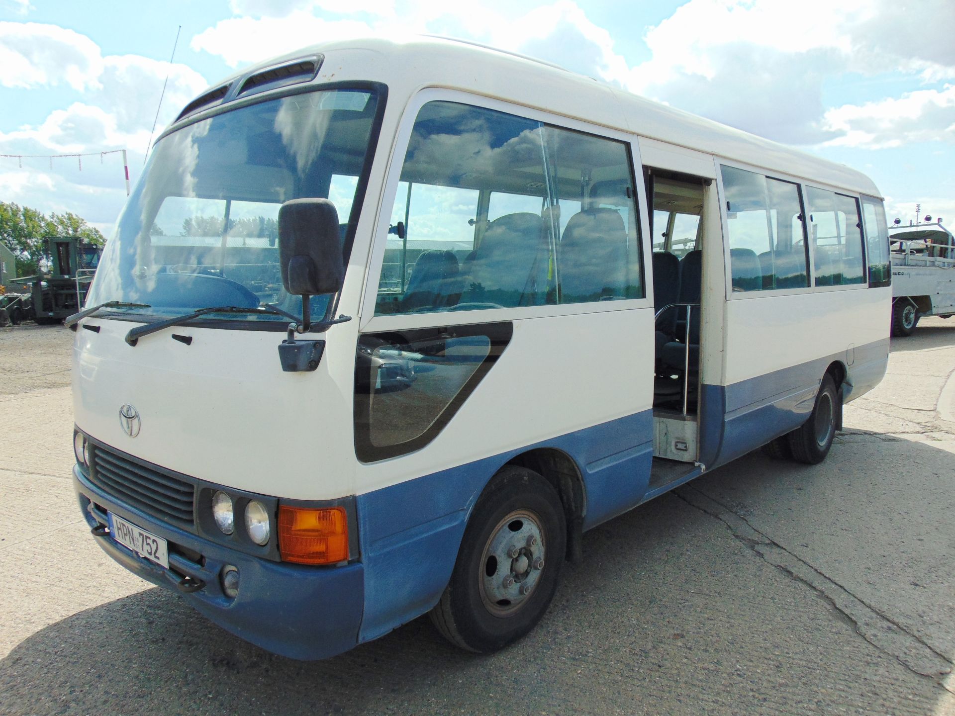 Toyota Coaster 21 seat Bus/Coach
