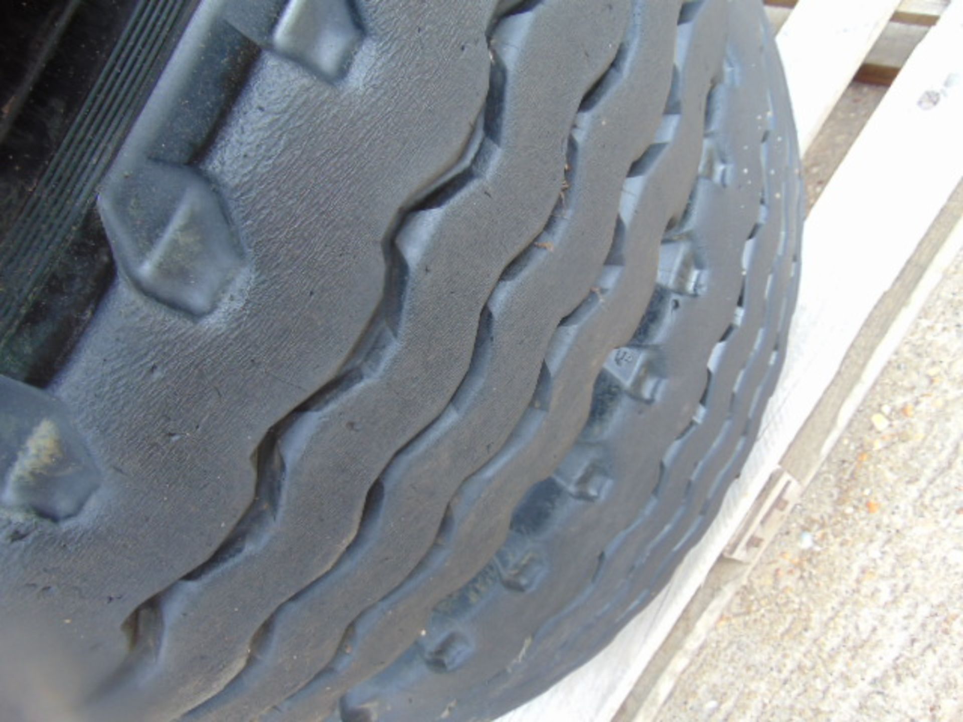 4 x Continental HSC 12.00 R20 Construction Tyres complete with 10 Stud Rims - Image 8 of 10