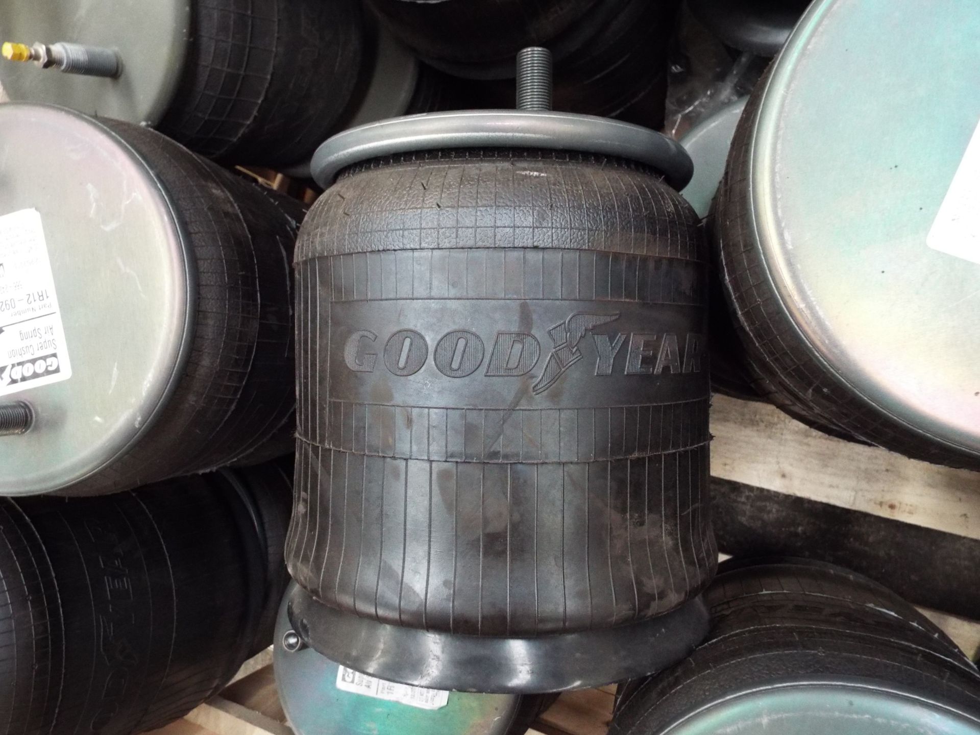 23 x Goodyear Air Springs - Image 2 of 7