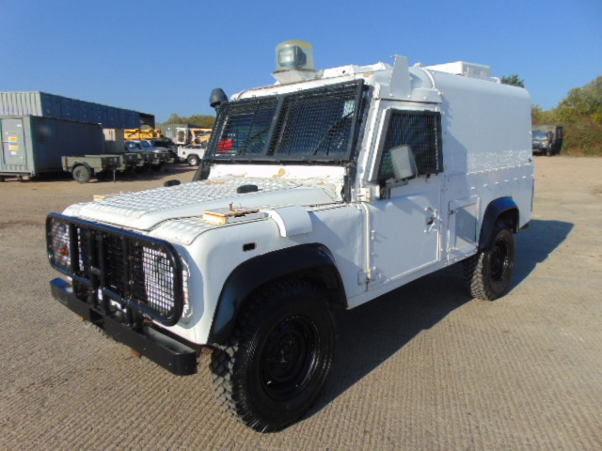 Land Rover 110 300TDi Snatch-2A - Image 3 of 25