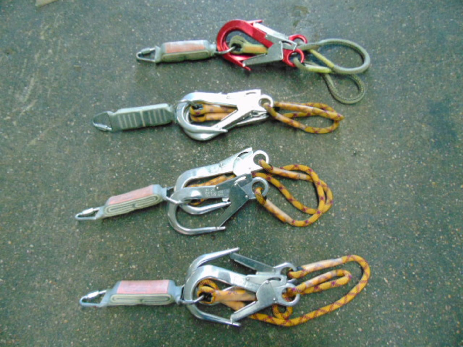 4 x Heightec Twin Fall Arrest Lanyard with Oval Scaff Hooks