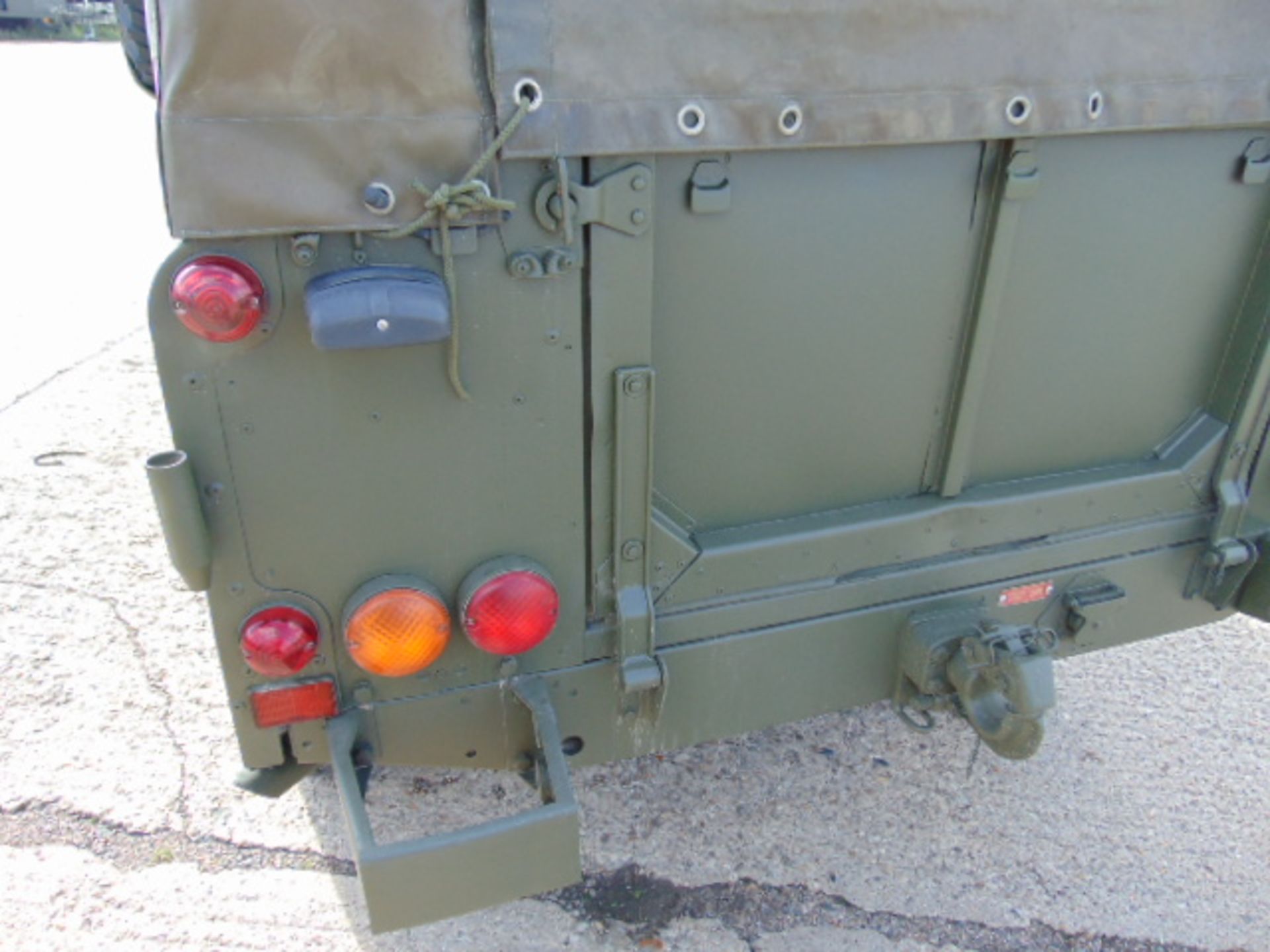 Military Specification Land Rover Wolf 110 Soft Top - Image 7 of 21