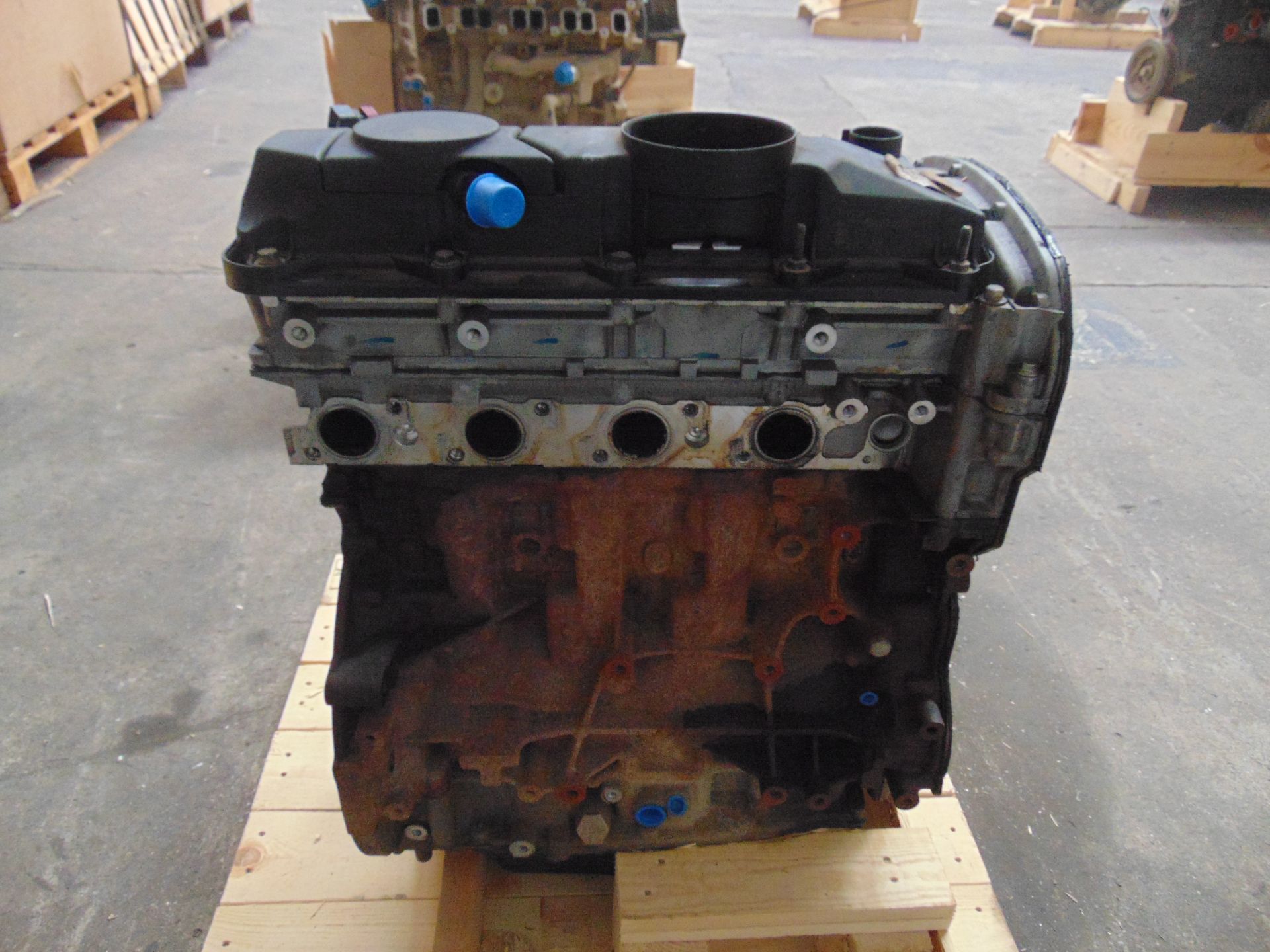 Land Rover 2.4L Ford Puma Takeout Diesel Engine P/No LR016810 - Image 2 of 10