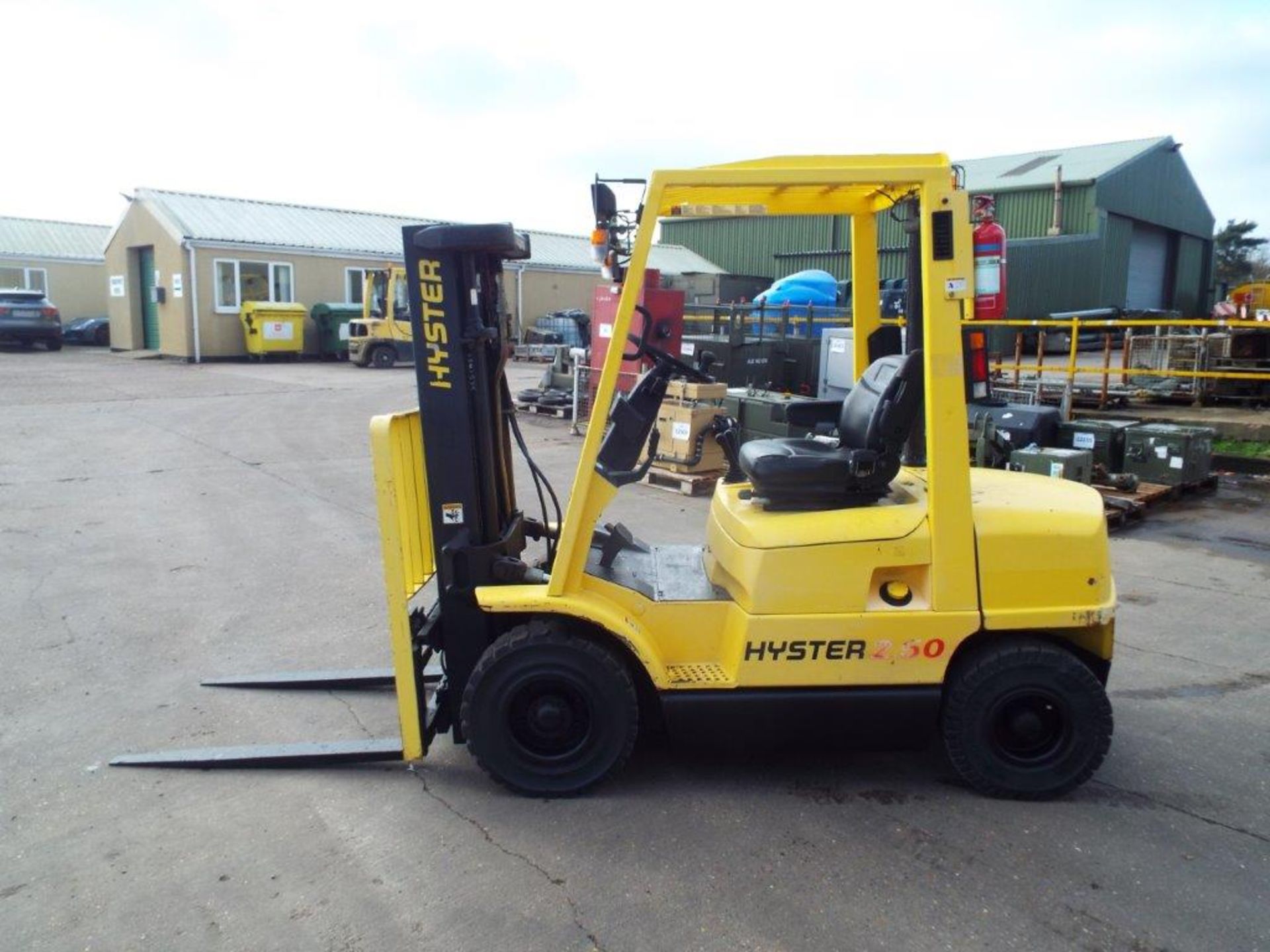 Container Spec Hyster H2.50XM Counter Balance Diesel Forklift C/W Side Shift & Full 3 Lift Mast - Bild 5 aus 28