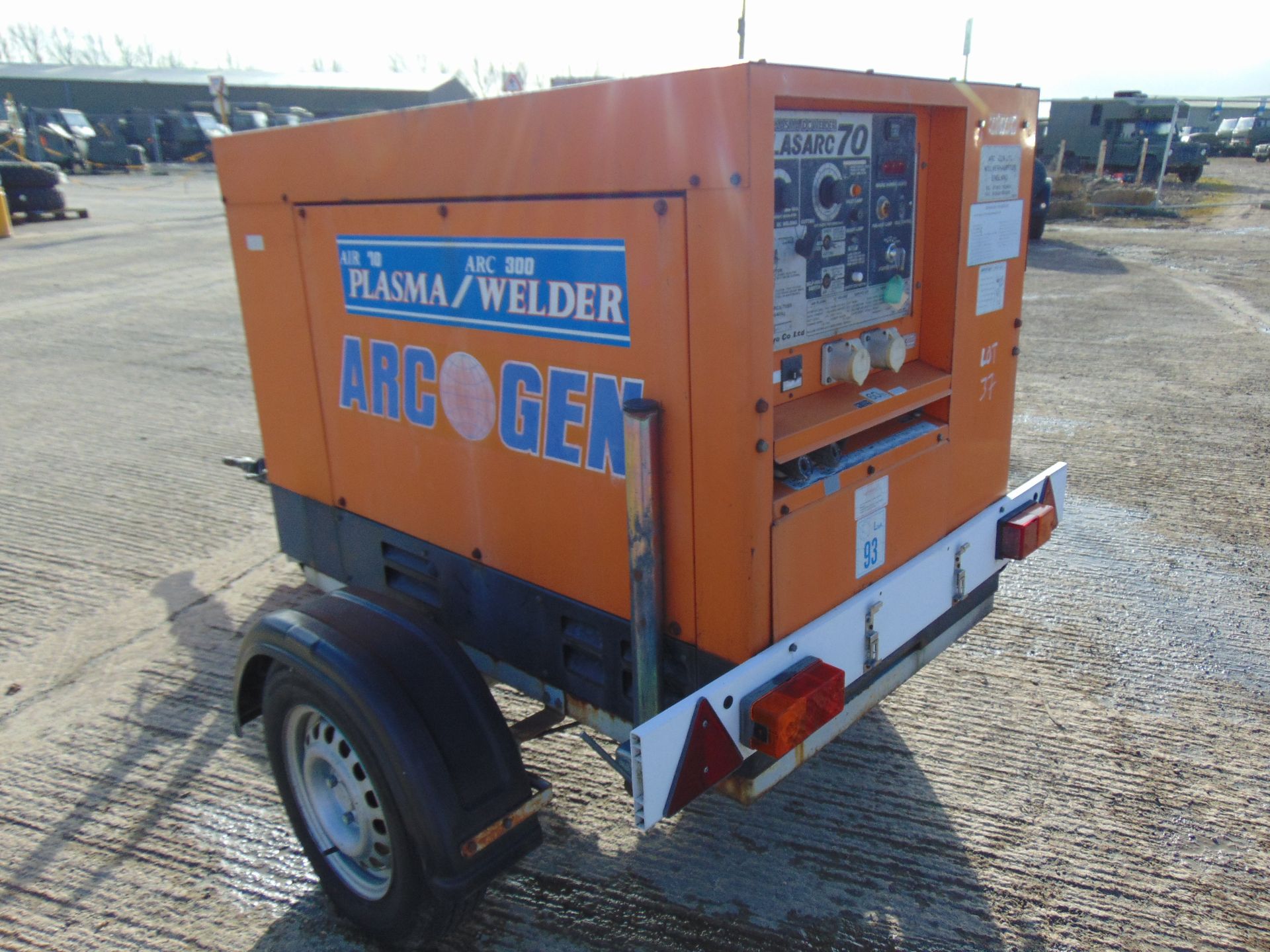 Arc-Gen Plasarc 70 Engine Driven Mobile Air Plasma DC Welder. - Image 3 of 12