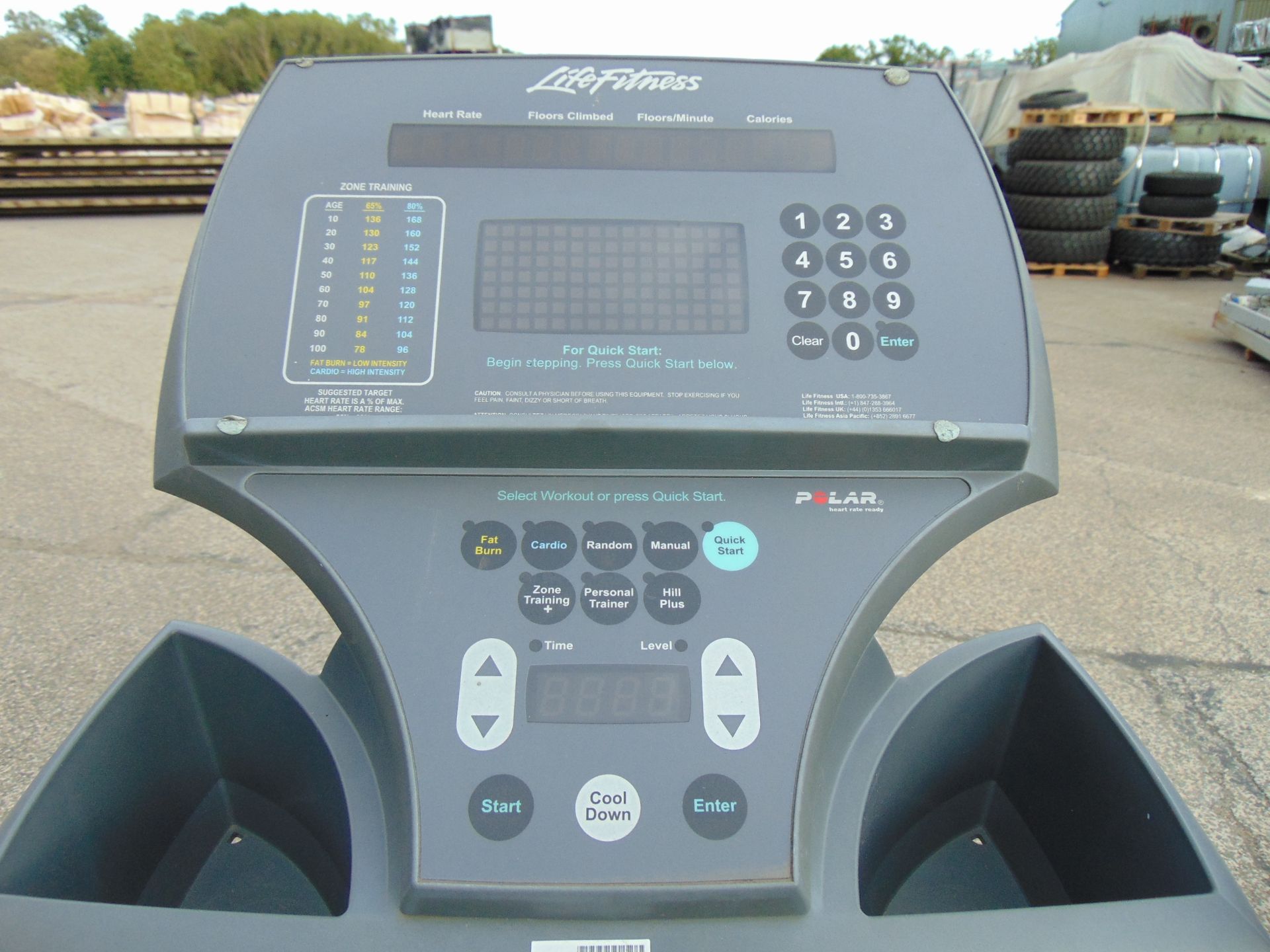 Life Fitness 95Si Stair Climber / Stepper Machine - Image 8 of 12