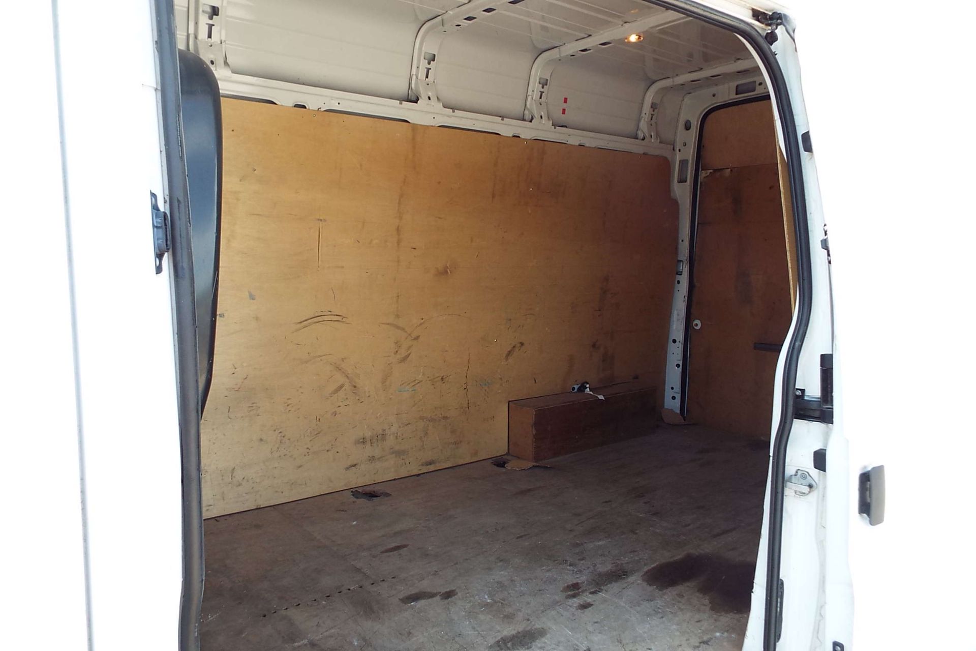 Ford Transit 115 T330 High Roof Panel Van - Image 12 of 18