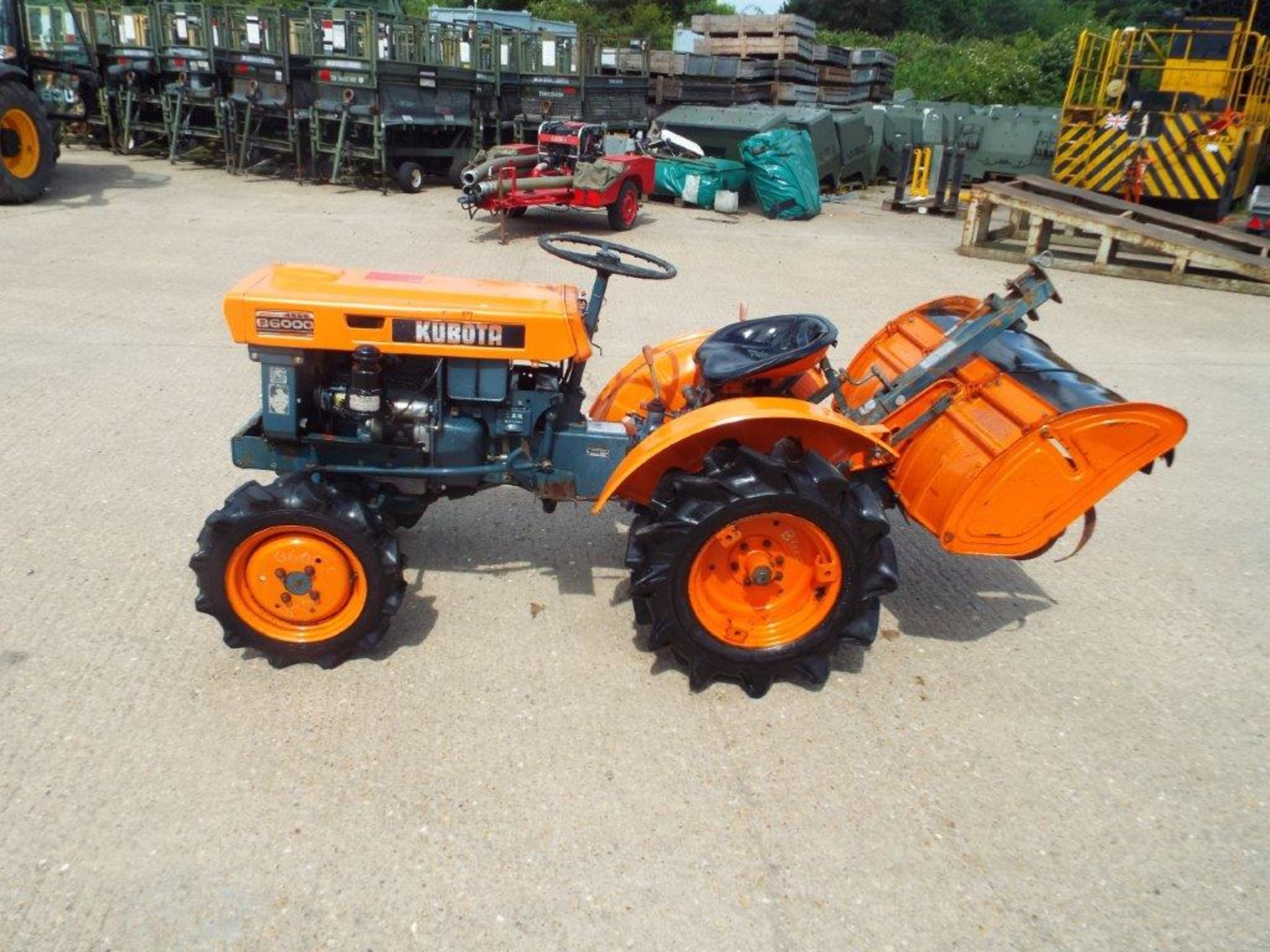 Kubota D6000 4WD Compact Tractor C/W Rotovator - Image 4 of 19