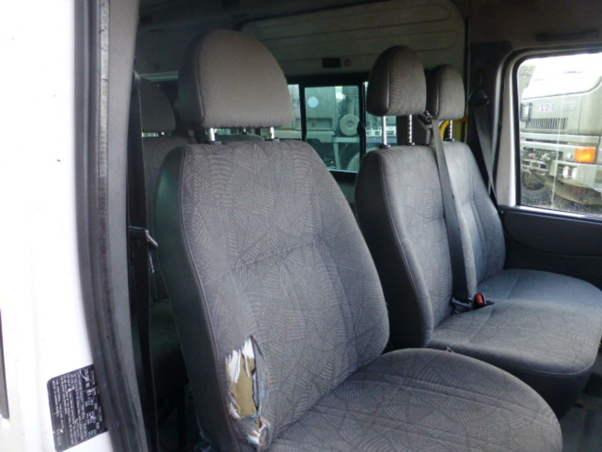 Ford Transit 11 Seat LWB Minibus - Bild 10 aus 19