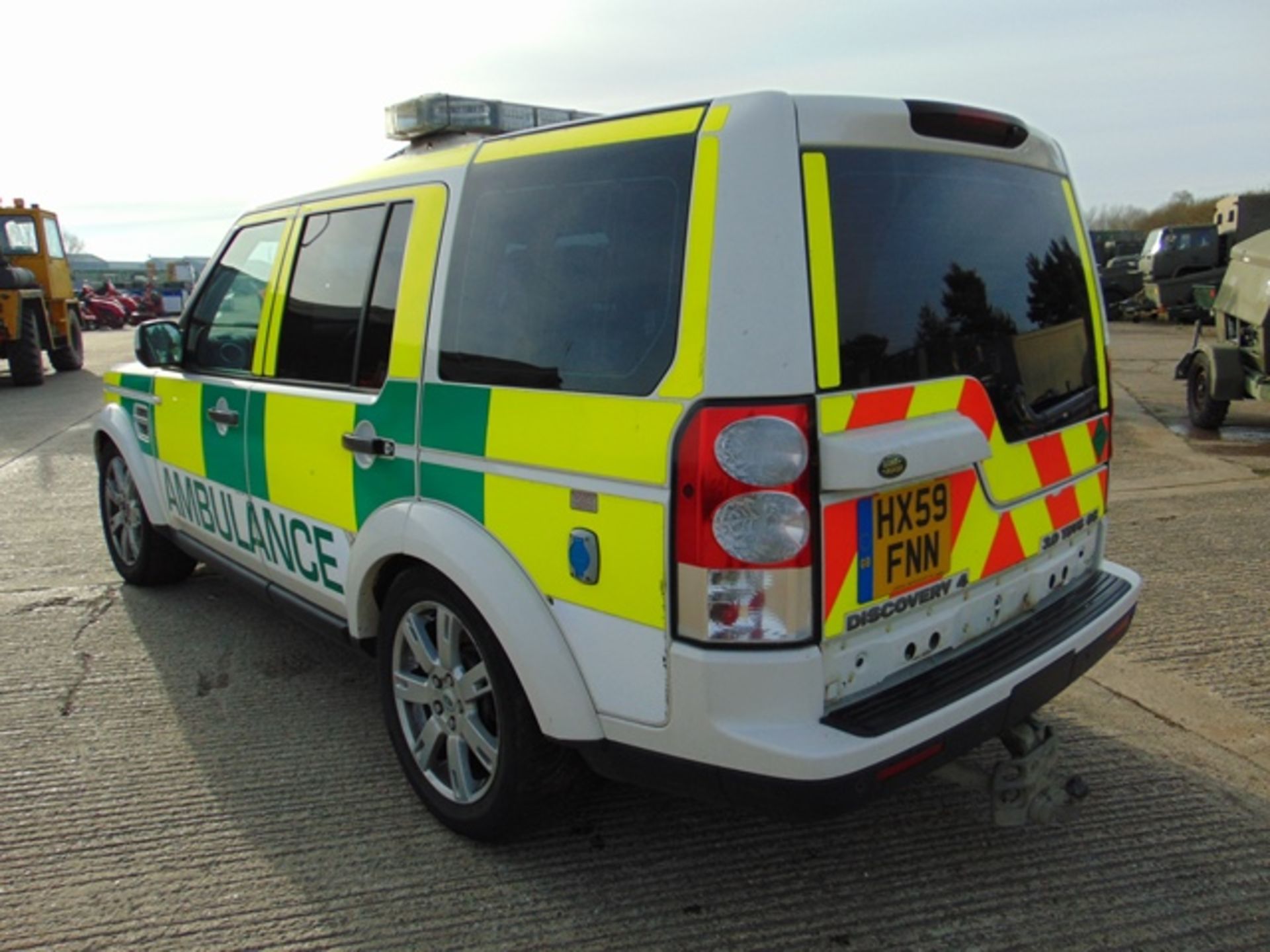 2010 Land Rover Discovery 4 3.0 TDV6 GS - Image 8 of 21