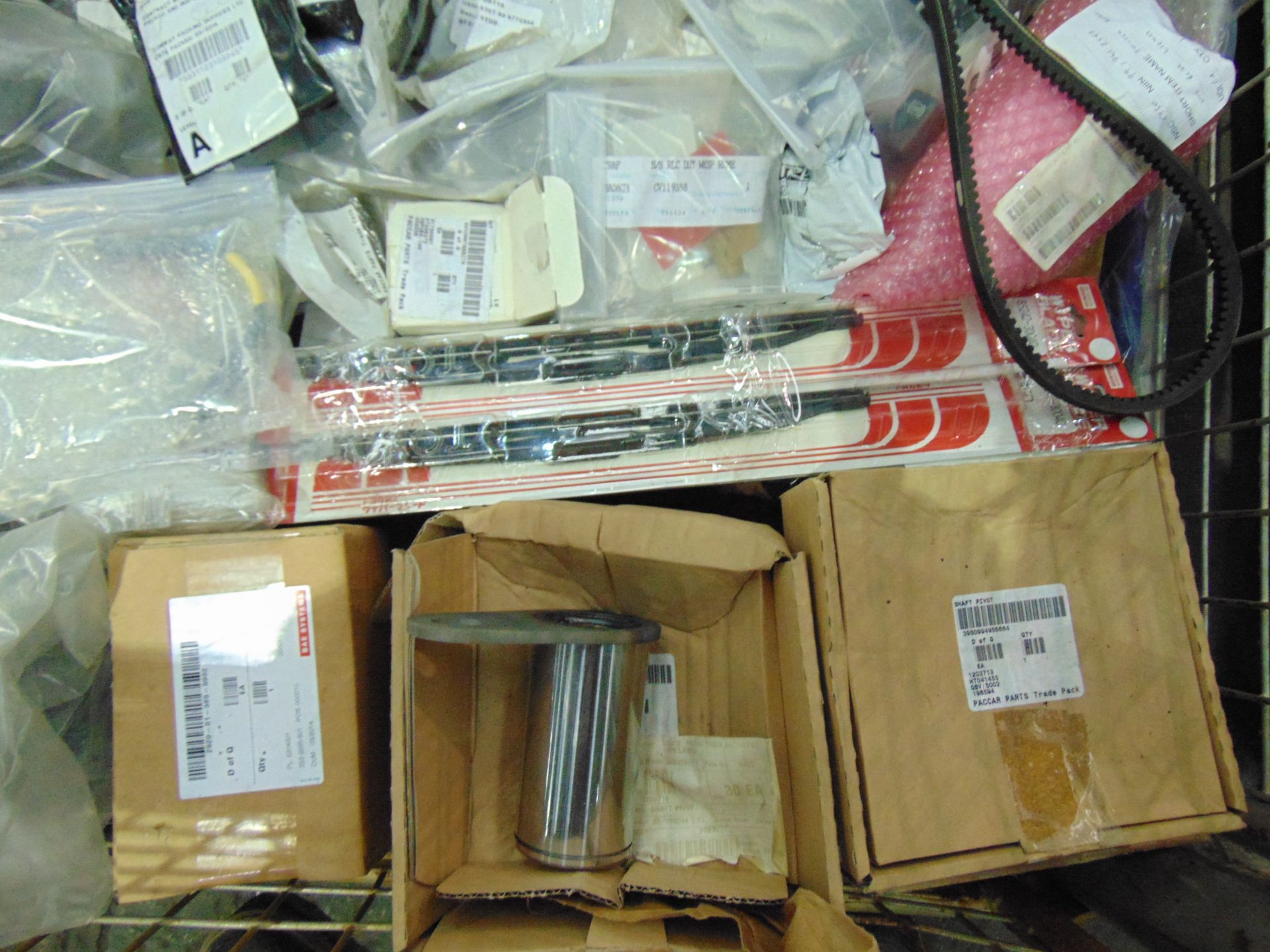 Mixed Stillage of DAF Spares inc Springs, Wiper Blades, Belts, Filters etc - Image 5 of 10