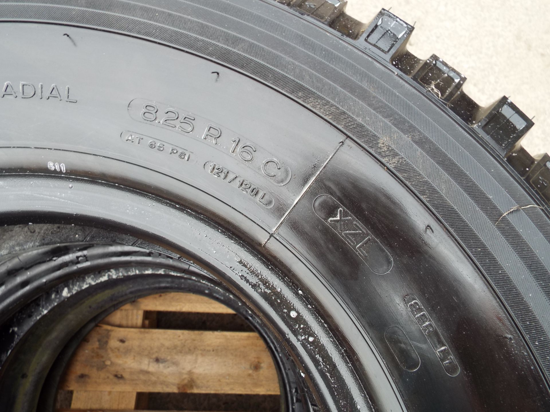 3 x Michelin XZL 8.25 R16 Tyres - Image 3 of 6