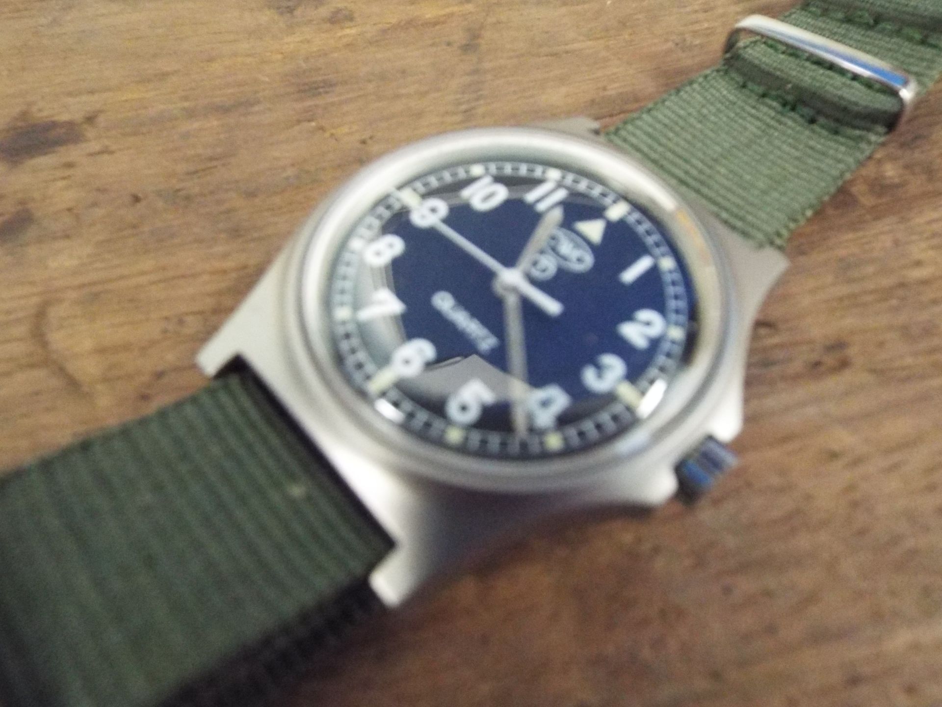 Very Rare Genuine British Army, Unissued Waterproof CWC Quartz Wrist Watch - Bild 4 aus 6