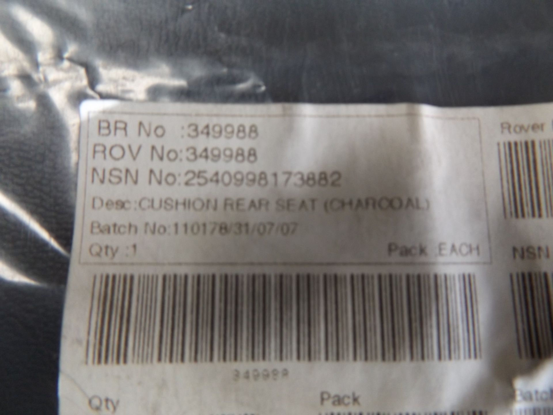 4 x Land Rover Rear Seat Cushions Charcoal P/No 349988 - Image 5 of 6